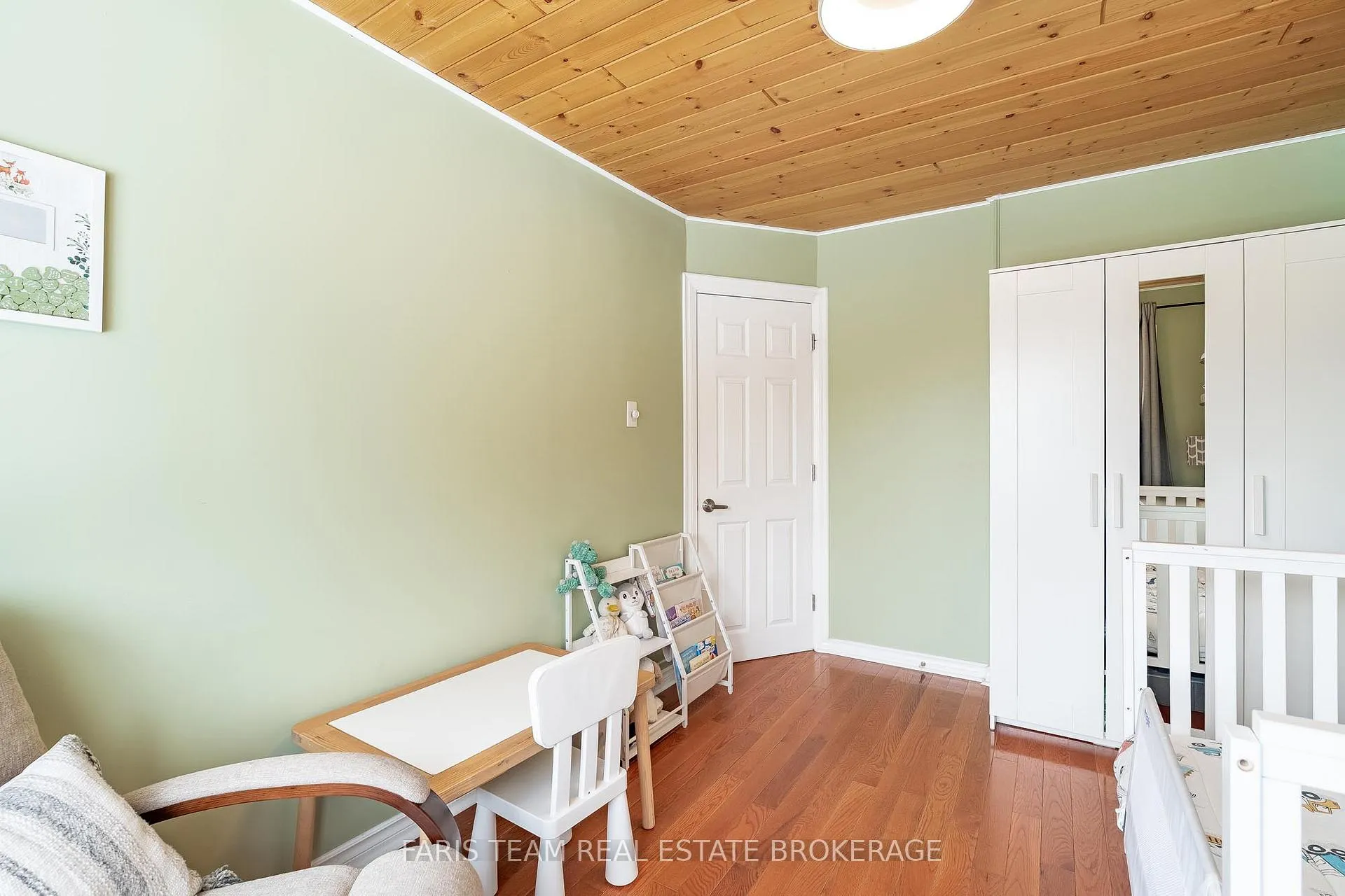 Photo 23 of 328 Percy Street, Tay, Waubaushene — HOMEH