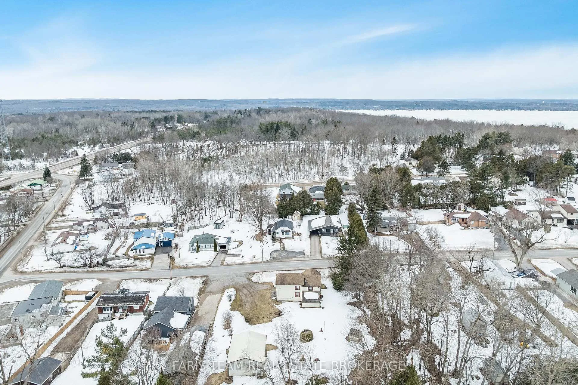 Photo 35 of 328 Percy Street, Tay, Waubaushene — HOMEH