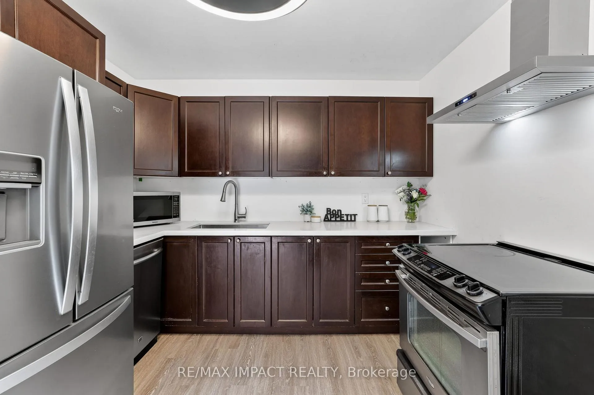 Photo 20 of Unit 24, 1133 Ritson Road N, Oshawa, Centennial — HOMEH