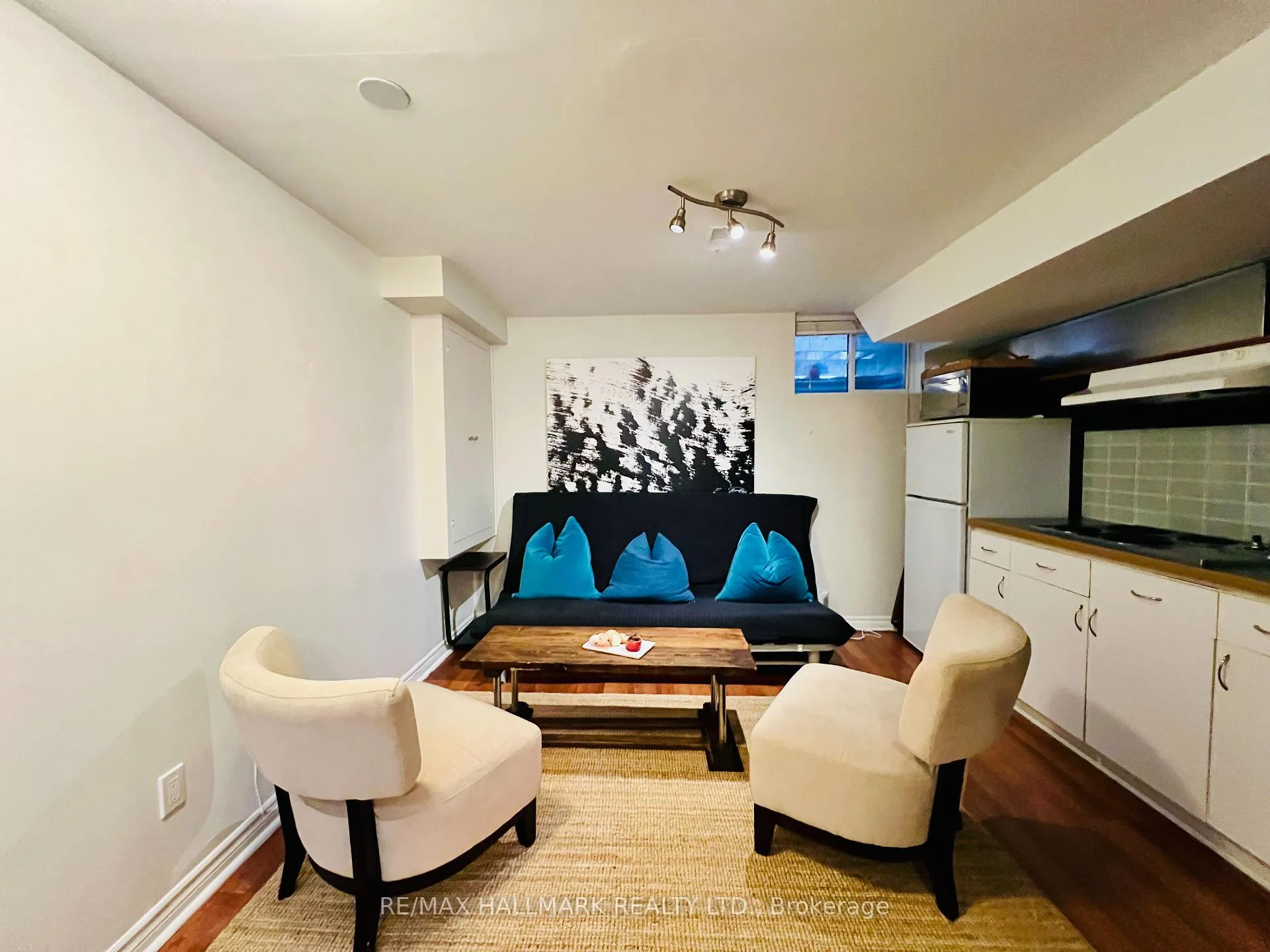 Photo 3 of Unit Lower, 38 Norwood Terrace, Toronto, East End-Danforth — HOMEH