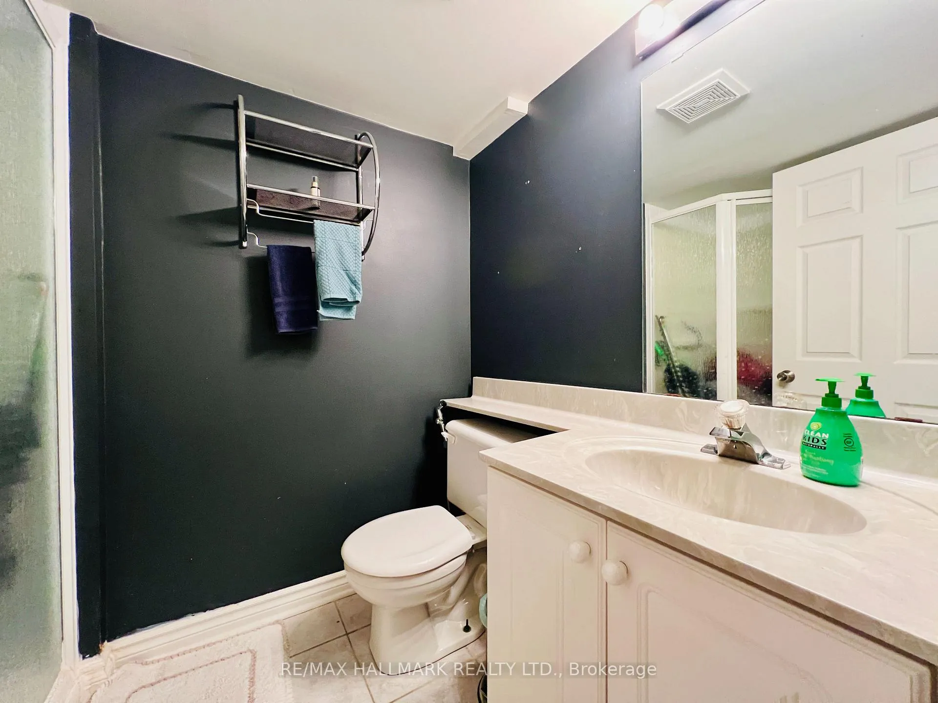 Photo 12 of Unit Lower, 38 Norwood Terrace, Toronto, East End-Danforth — HOMEH