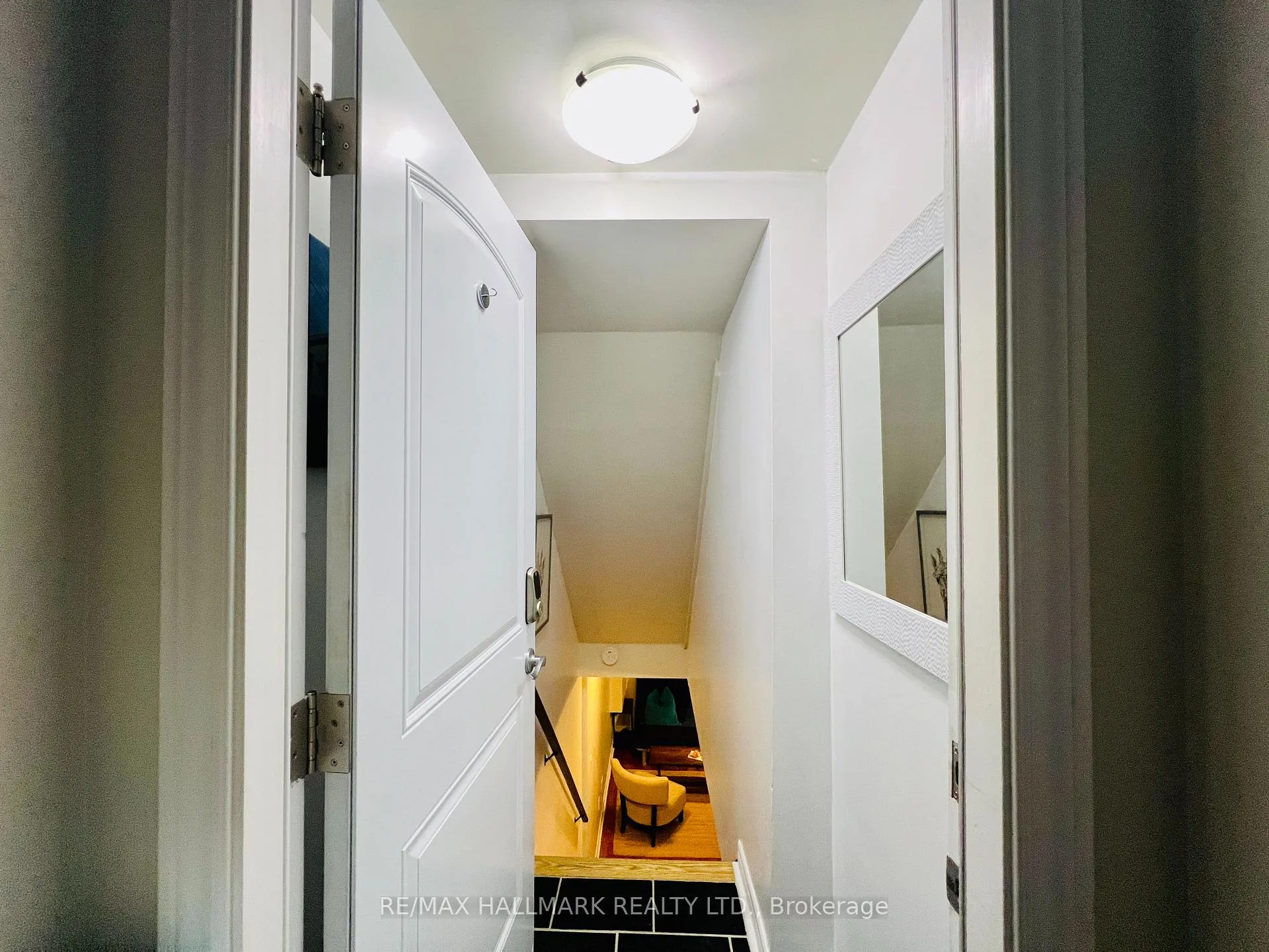 Photo 14 of Unit Lower, 38 Norwood Terrace, Toronto, East End-Danforth — HOMEH