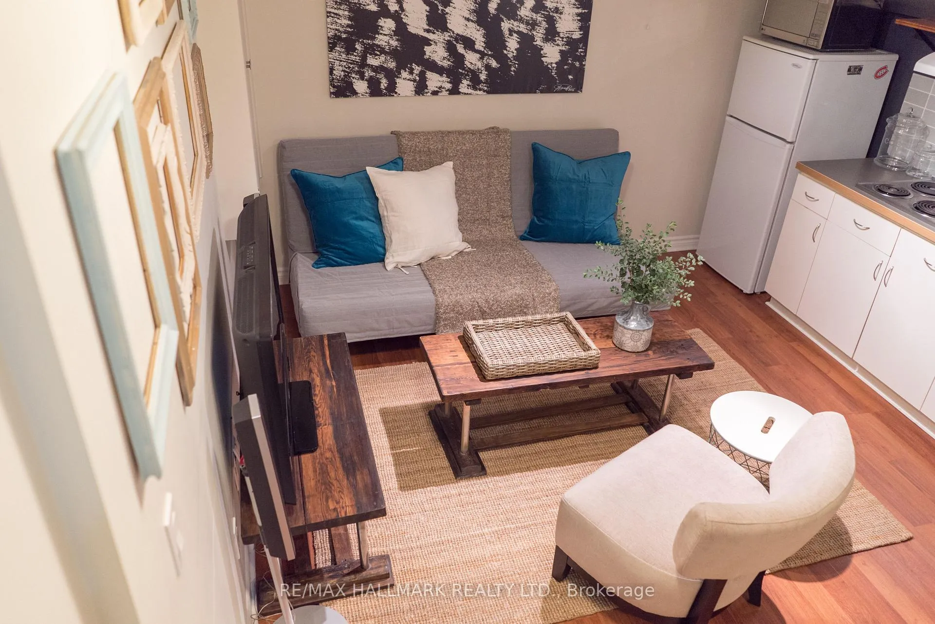 Photo 18 of Unit Lower, 38 Norwood Terrace, Toronto, East End-Danforth — HOMEH