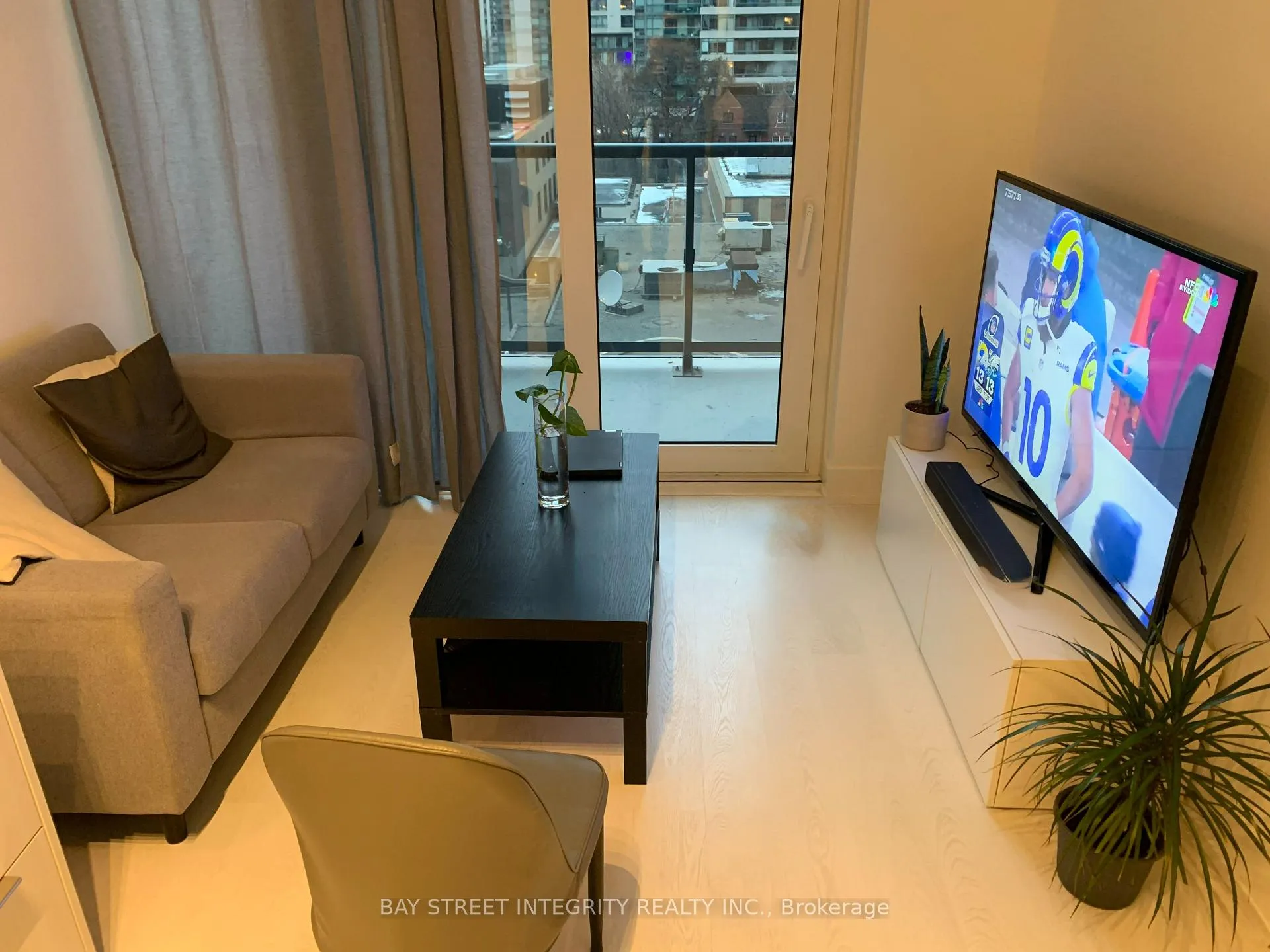 Photo 8 of Unit 707, 308 Jarvis Street, Toronto, Church-Yonge Corridor — HOMEH