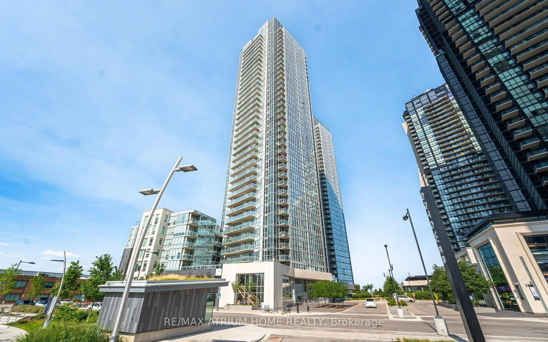 Front of Unit 1210, 2916 Highway 7 Road