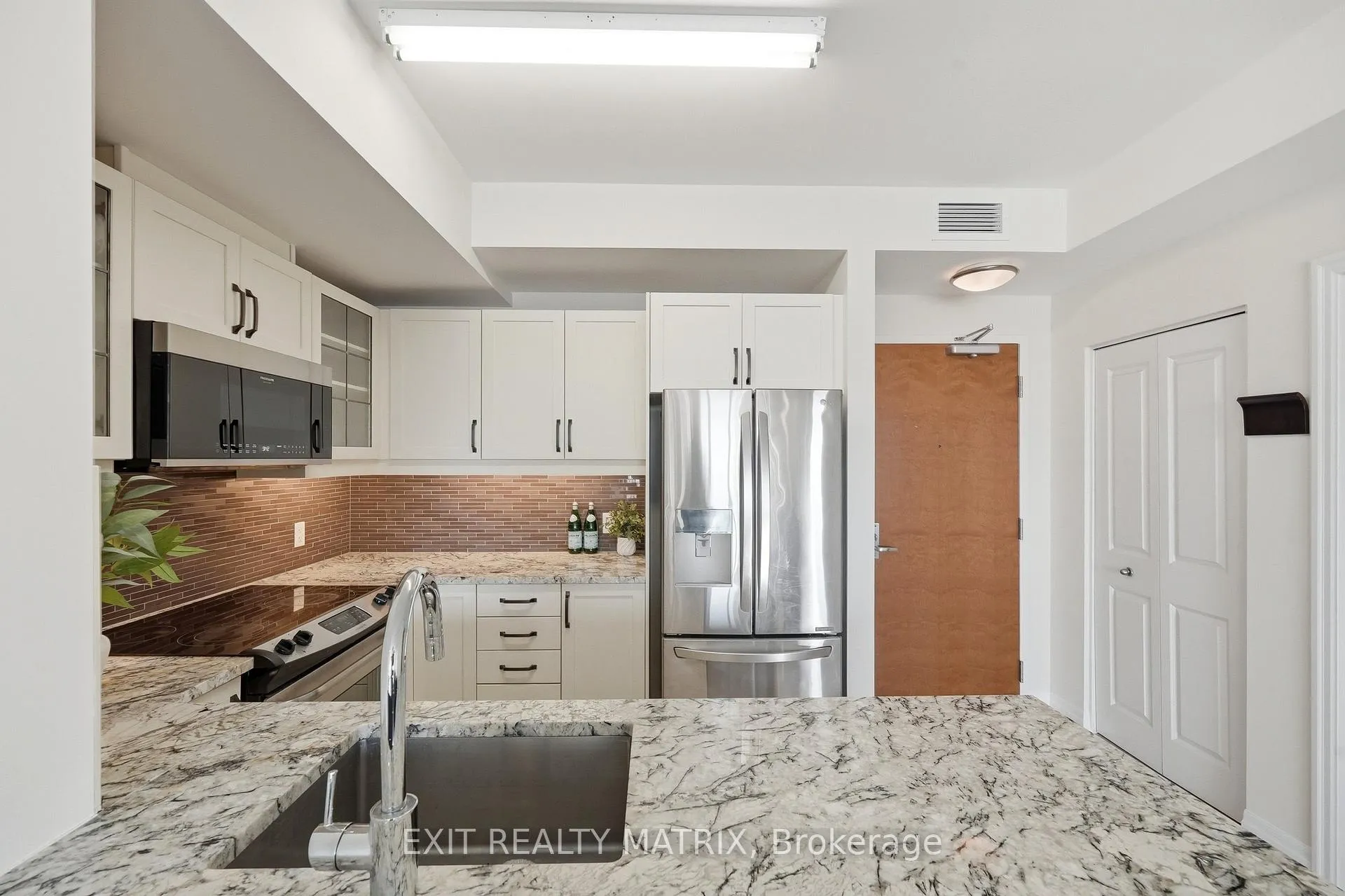 Photo 7 of Unit PH2-2803, 195 Besserer Street, Ottawa, Sandy Hill — HOMEH