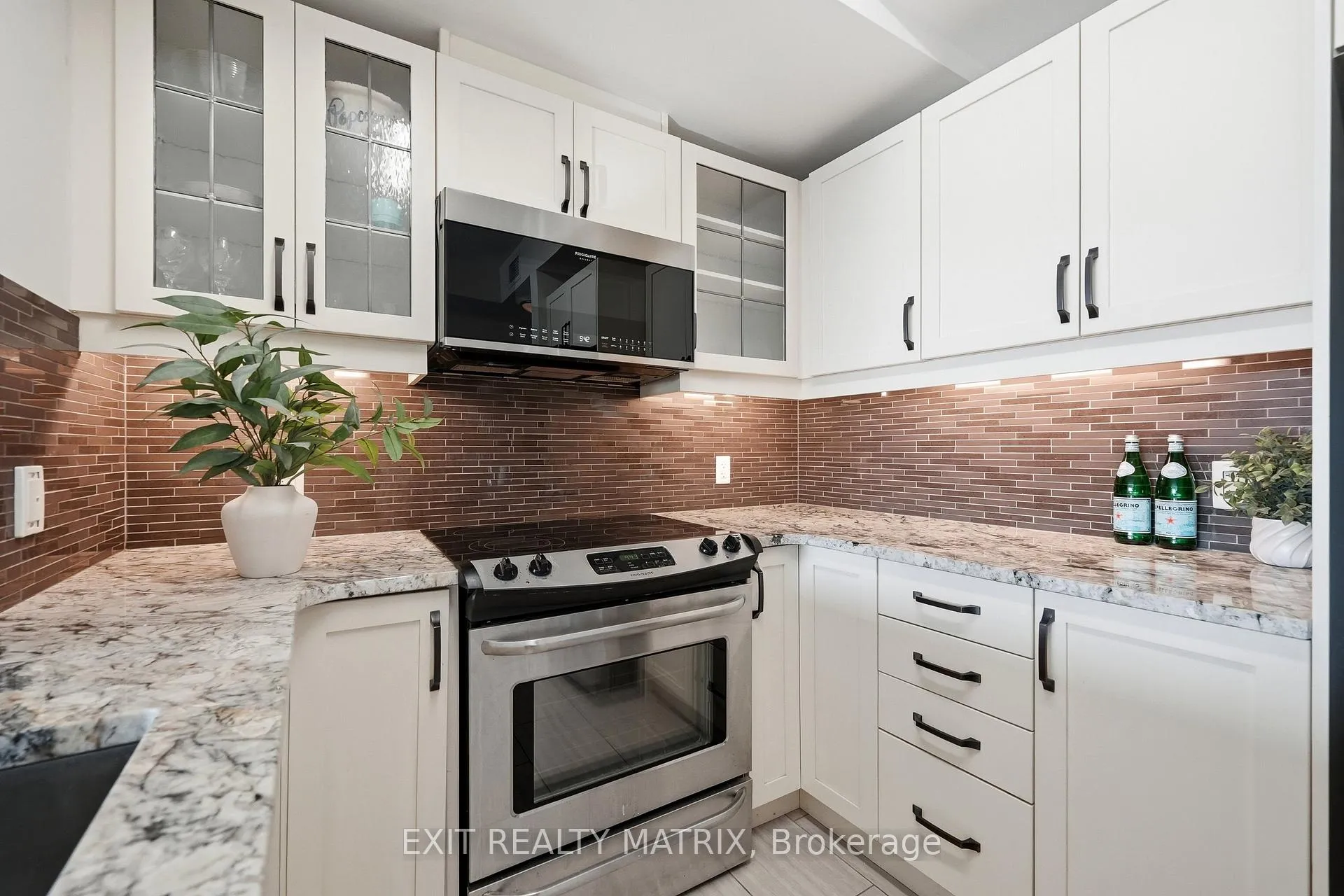 Photo 8 of Unit PH2-2803, 195 Besserer Street, Ottawa, Sandy Hill — HOMEH