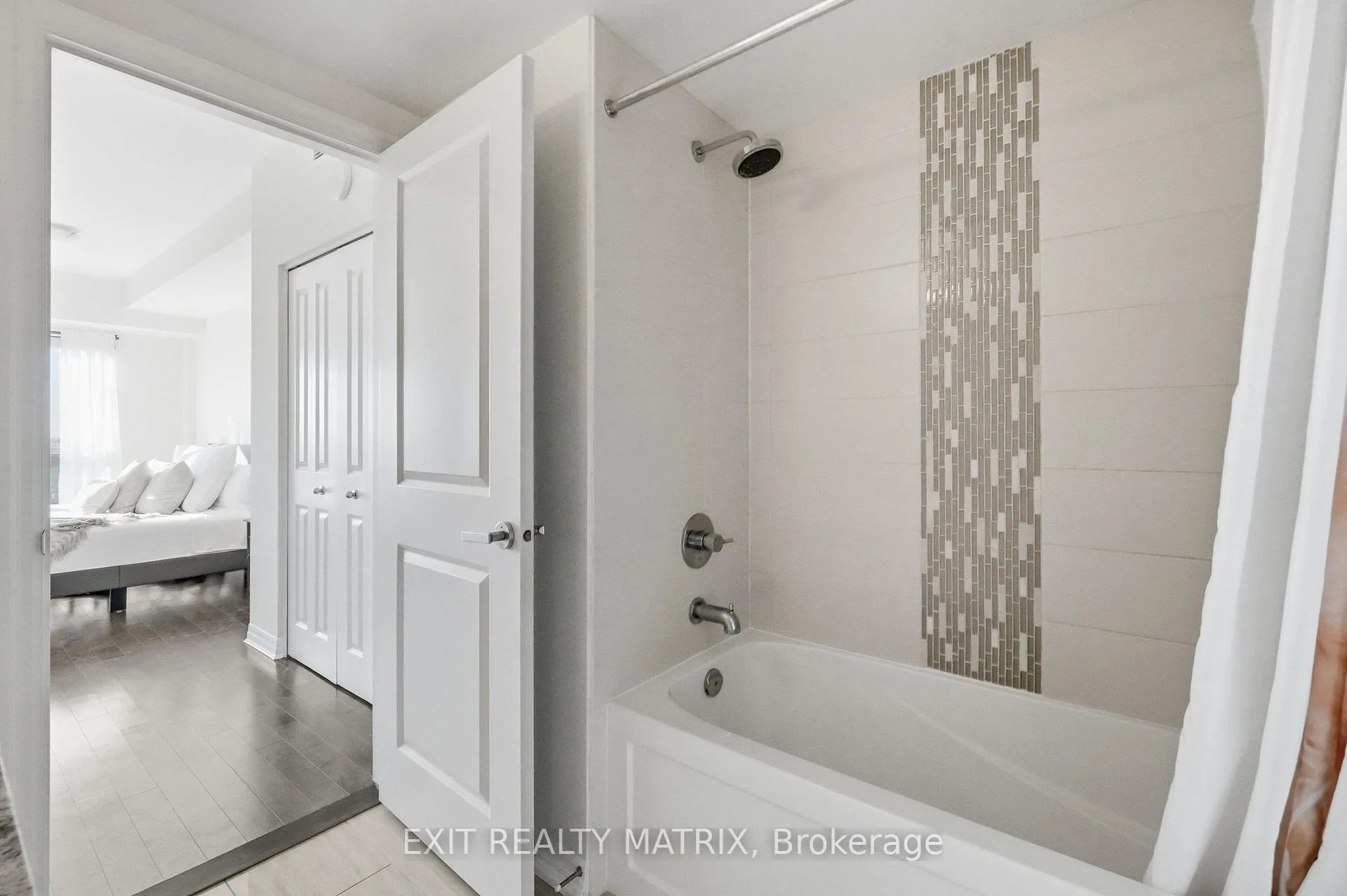 Photo 18 of Unit PH2-2803, 195 Besserer Street, Ottawa, Sandy Hill — HOMEH