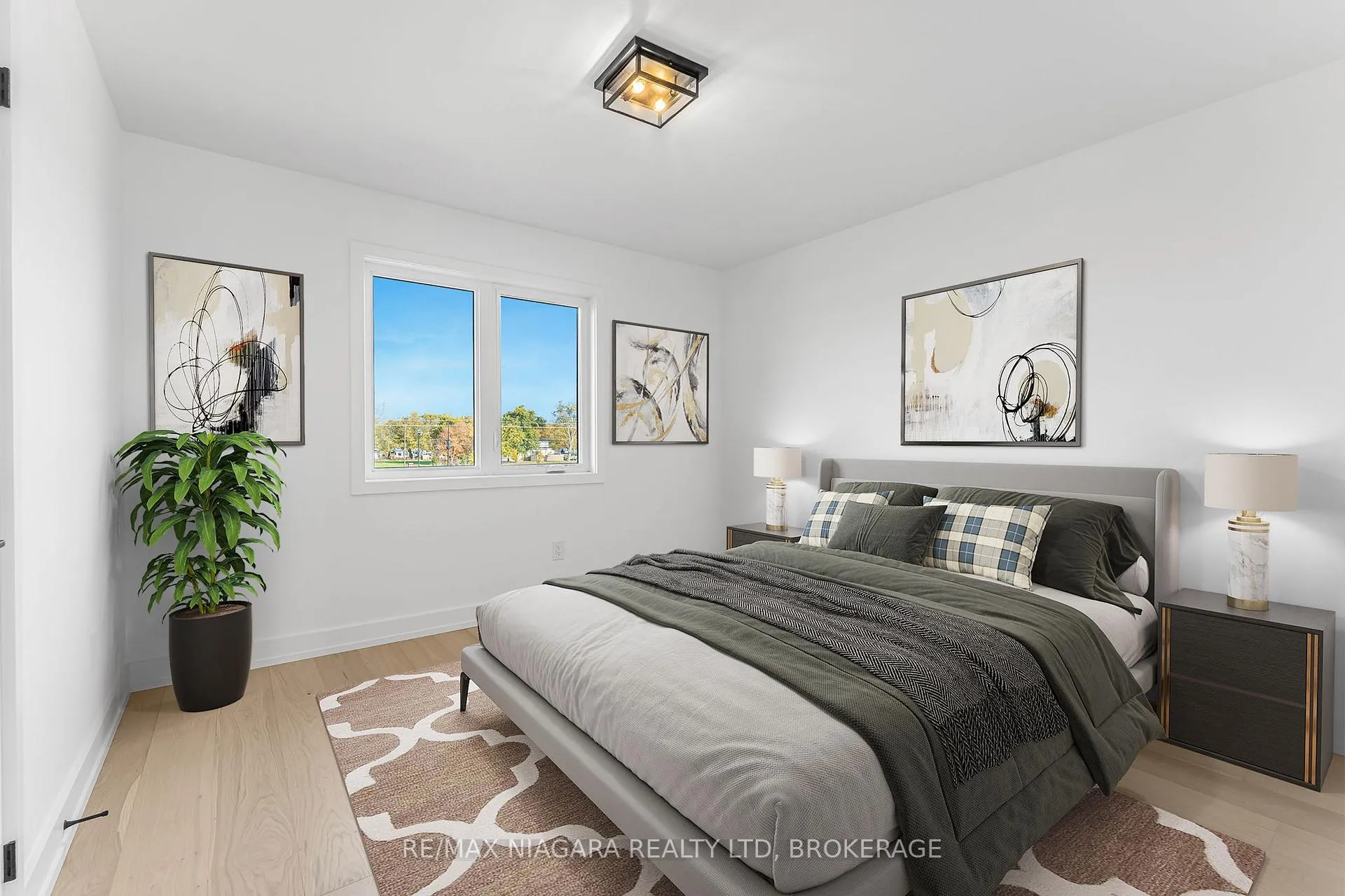 Photo 34 of 6176 Curlin Crescent, Niagara Falls, Forestview — HOMEH