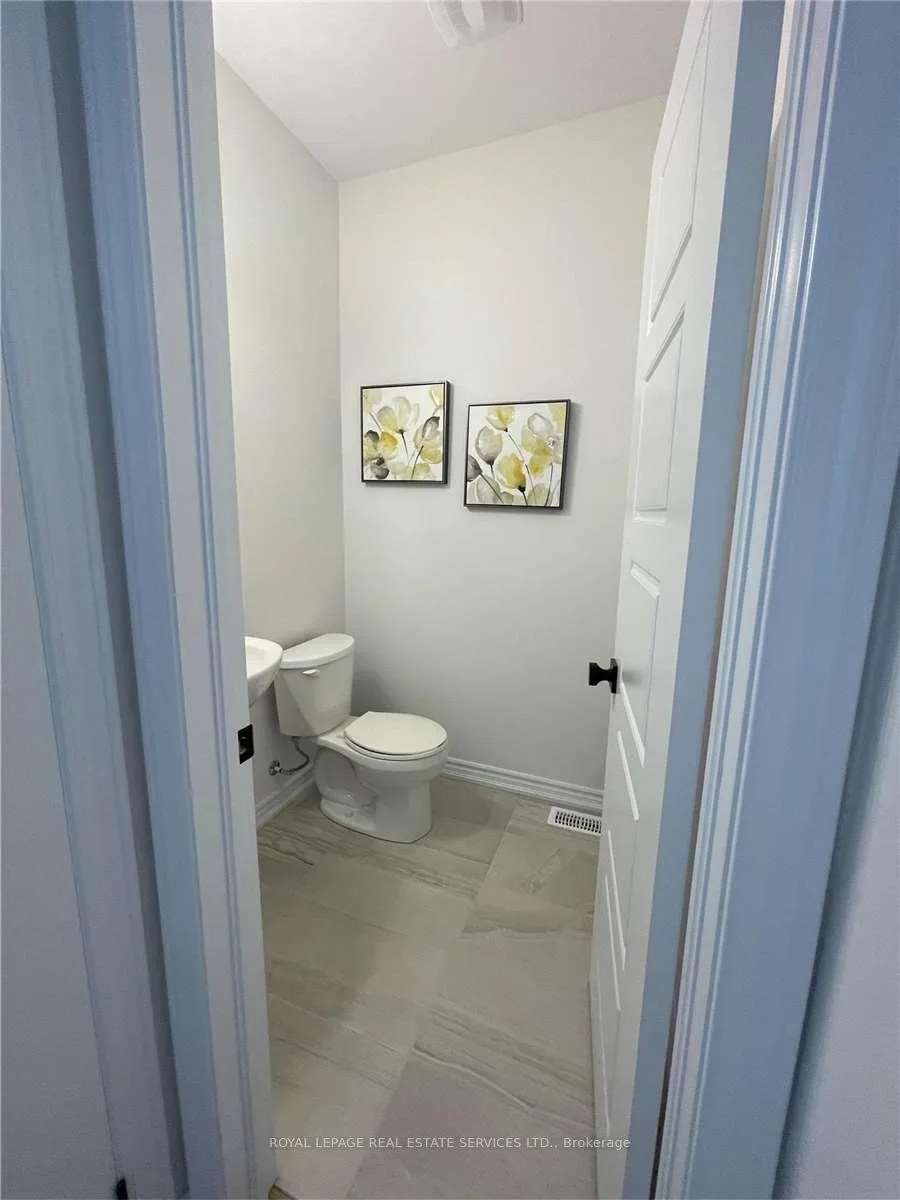 Photo 6 of 60 Dewberry Drive, Kitchener — HOMEH