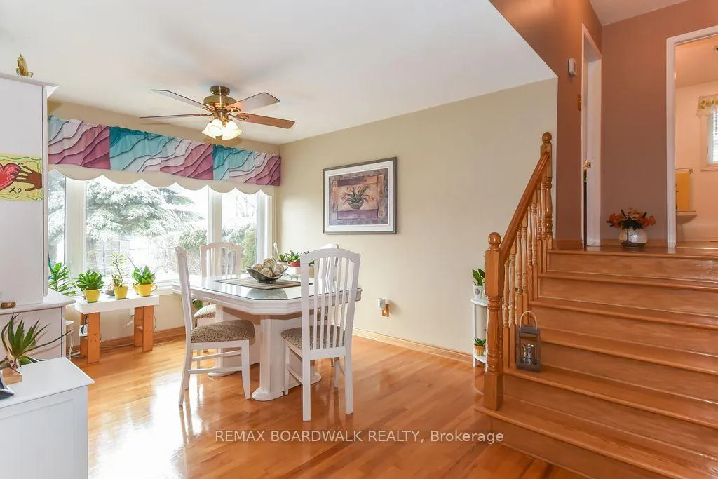 Photo 12 of 1408 Marchand Street S, Ottawa, Cyrville Rd./Industrial Park — HOMEH