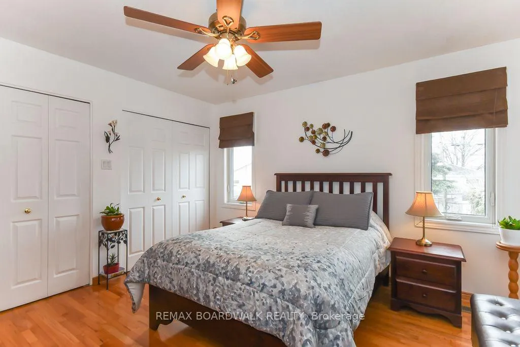 Photo 15 of 1408 Marchand Street S, Ottawa, Cyrville Rd./Industrial Park — HOMEH