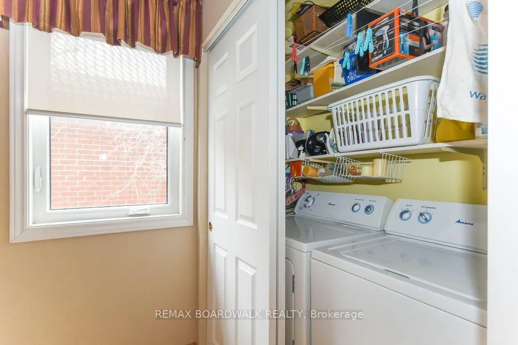 Photo 22 of 1408 Marchand Street S, Ottawa, Cyrville Rd./Industrial Park — HOMEH