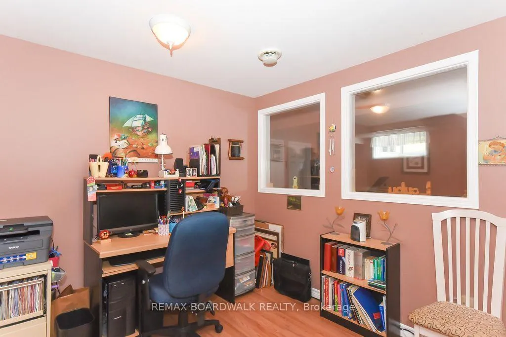 Photo 32 of 1408 Marchand Street S, Ottawa, Cyrville Rd./Industrial Park — HOMEH
