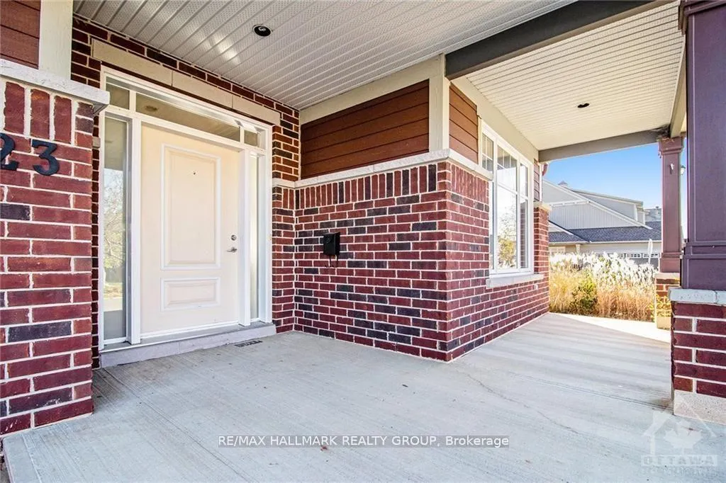 Photo 4 of 123 Solera Circle, Ottawa, Hunt Club Park/Greenboro — HOMEH