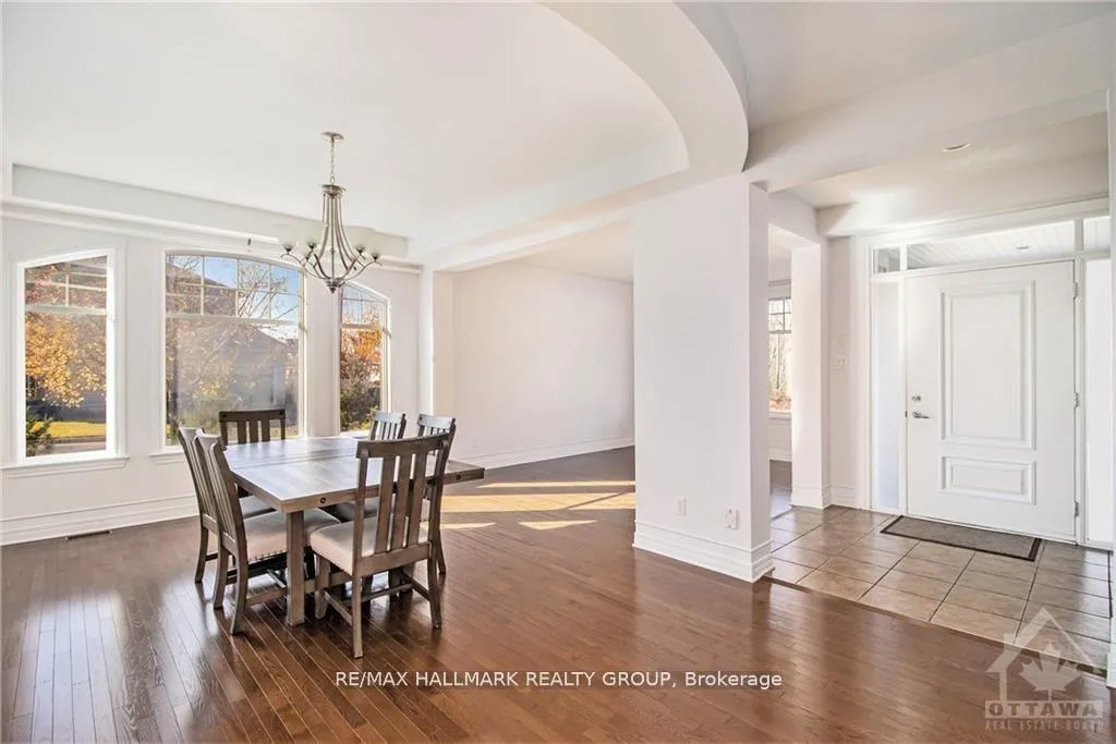 Photo 7 of 123 Solera Circle, Ottawa, Hunt Club Park/Greenboro — HOMEH