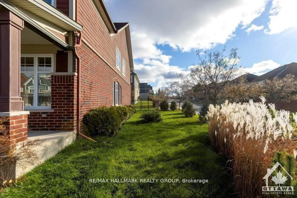 Photo 24 of 123 Solera Circle, Ottawa, Hunt Club Park/Greenboro — HOMEH