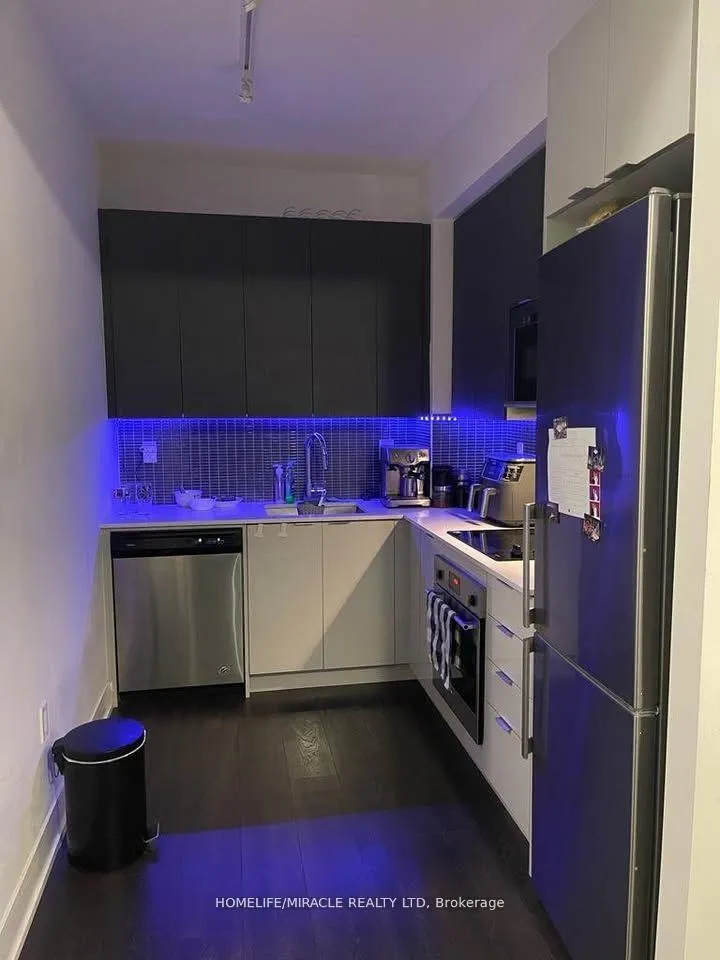 Photo 3 of Unit 2509, 2916 Highway 7 Road, Vaughan, Concord — HOMEH