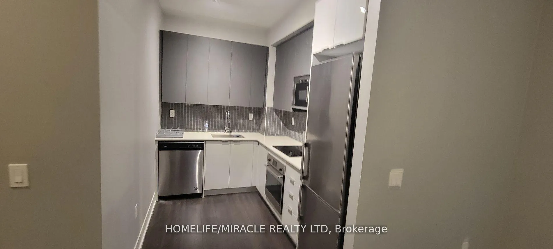 Photo 8 of Unit 2509, 2916 Highway 7 Road, Vaughan, Concord — HOMEH