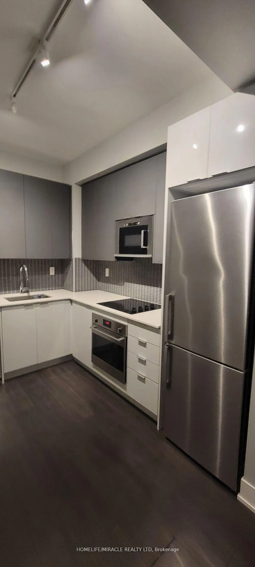 Photo 9 of Unit 2509, 2916 Highway 7 Road, Vaughan, Concord — HOMEH
