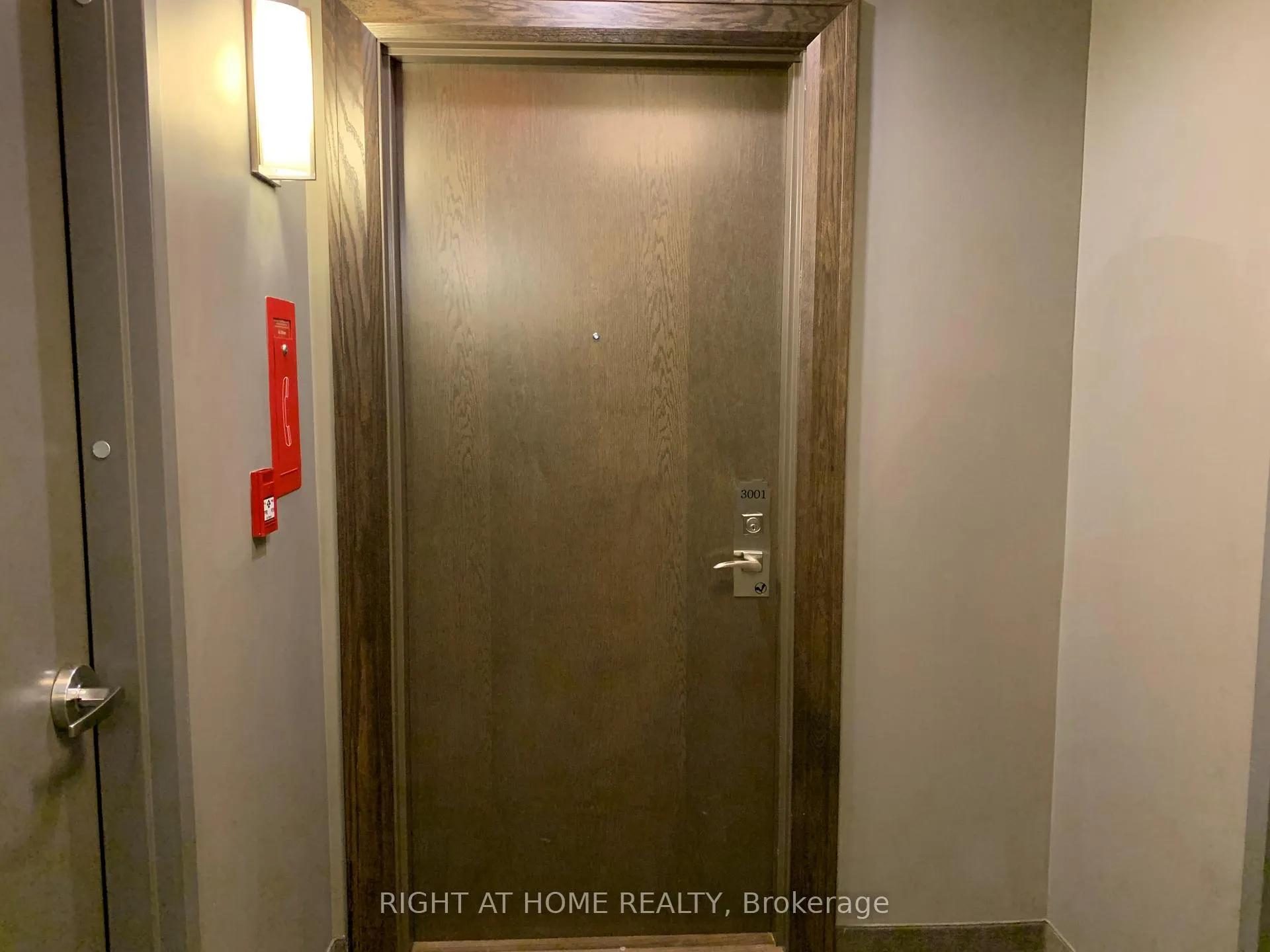 Photo 6 of Unit 3001, 2900 Highway 7 Road, Vaughan, Concord — HOMEH