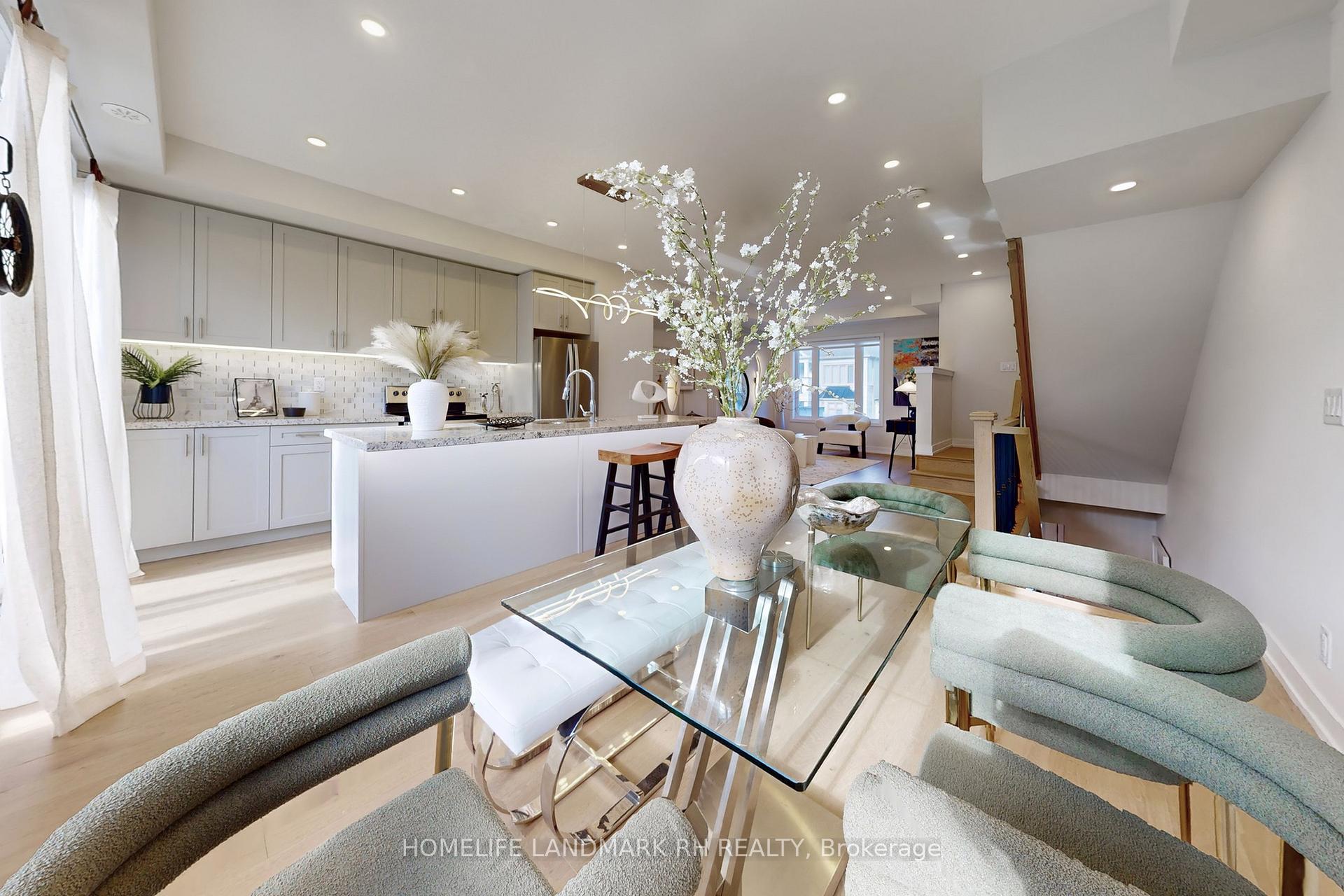 Photo 10 of 100 Guardhouse Crescent, Markham, Angus Glen — HOMEH