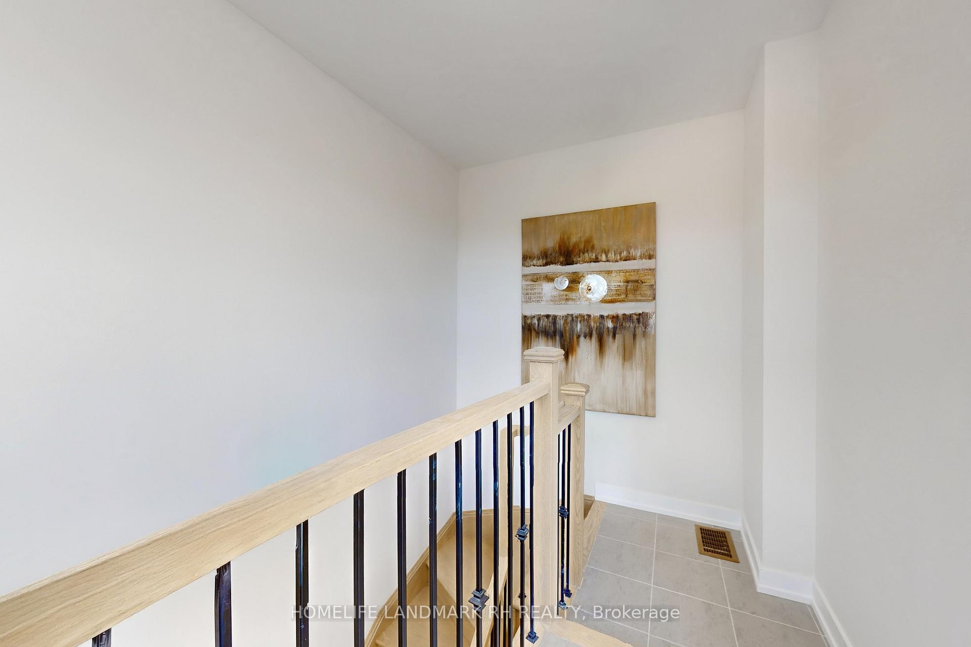 Photo 37 of 100 Guardhouse Crescent, Markham, Angus Glen — HOMEH