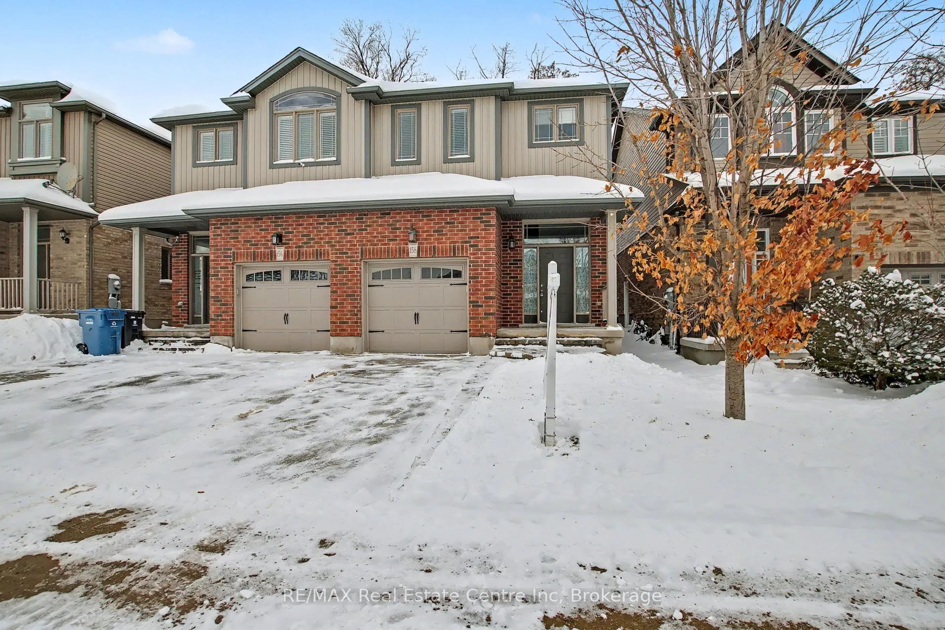 Photo 1 of 158 Kemp Crescent, Guelph, Grange Road — HOMEH