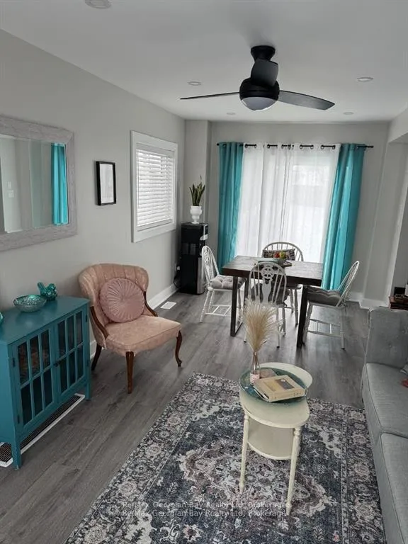Photo 15 of 334 Rose Crescent, Midland — HOMEH