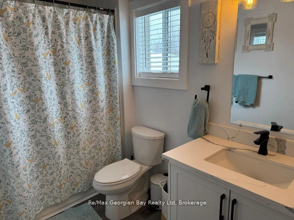 Photo 36 of 334 Rose Crescent, Midland — HOMEH