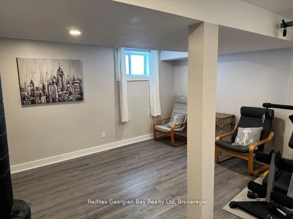 Photo 40 of 334 Rose Crescent, Midland — HOMEH