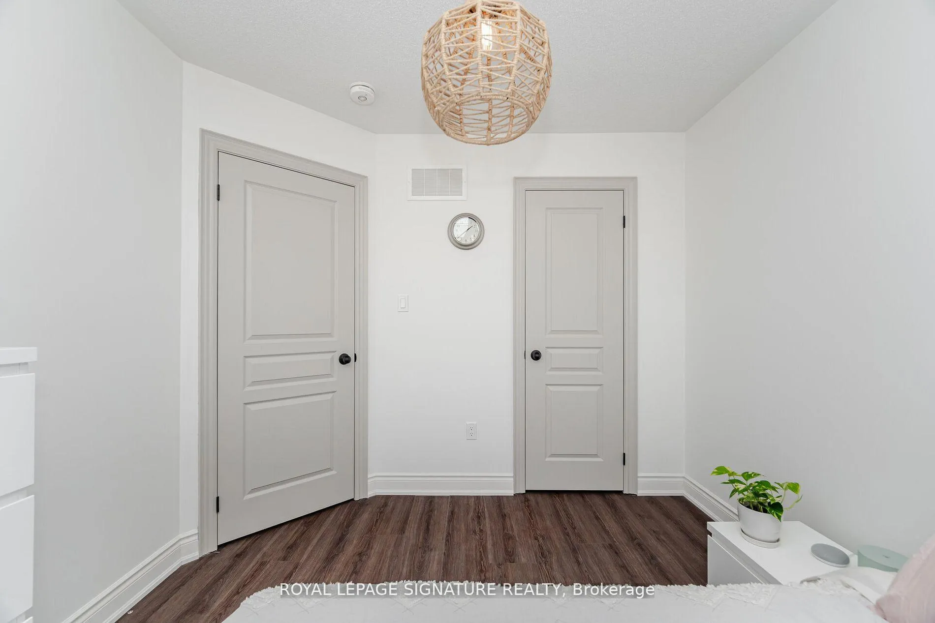 Photo 18 of 99 Burke Street, Hamilton, Waterdown — HOMEH