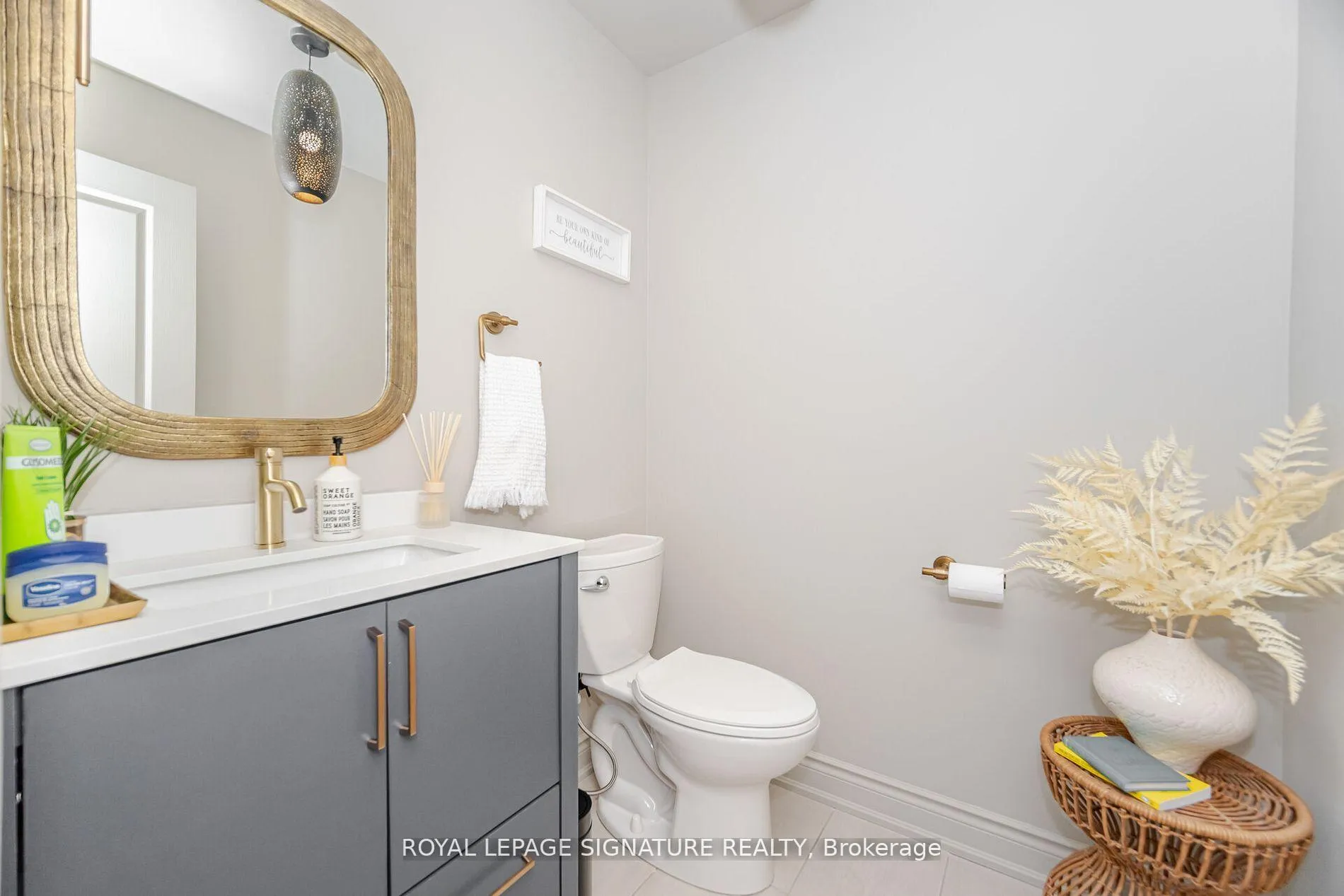 Photo 24 of 99 Burke Street, Hamilton, Waterdown — HOMEH