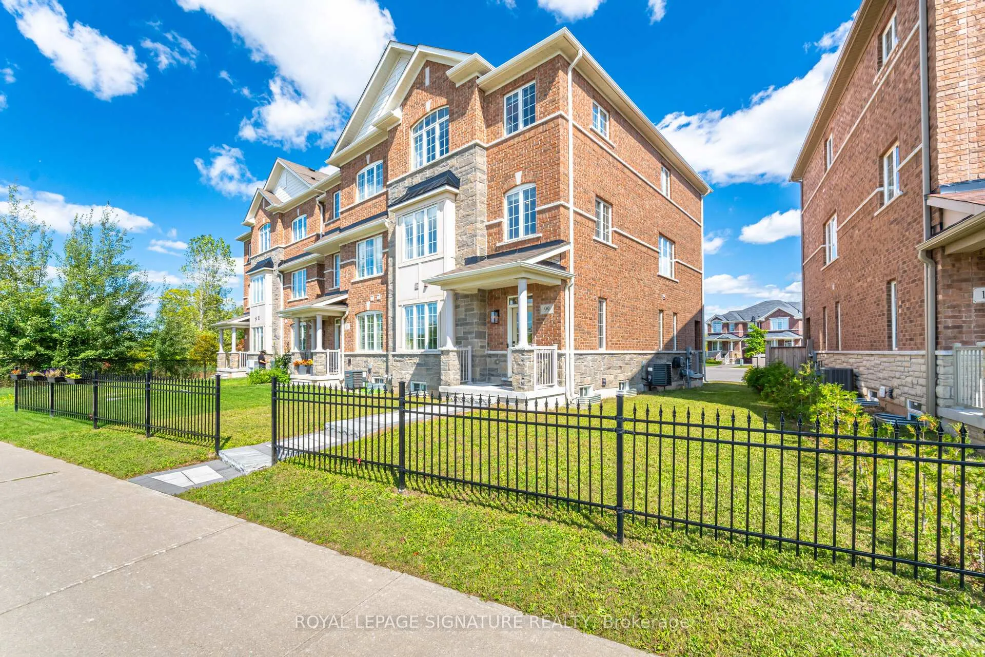 Photo 26 of 99 Burke Street, Hamilton, Waterdown — HOMEH