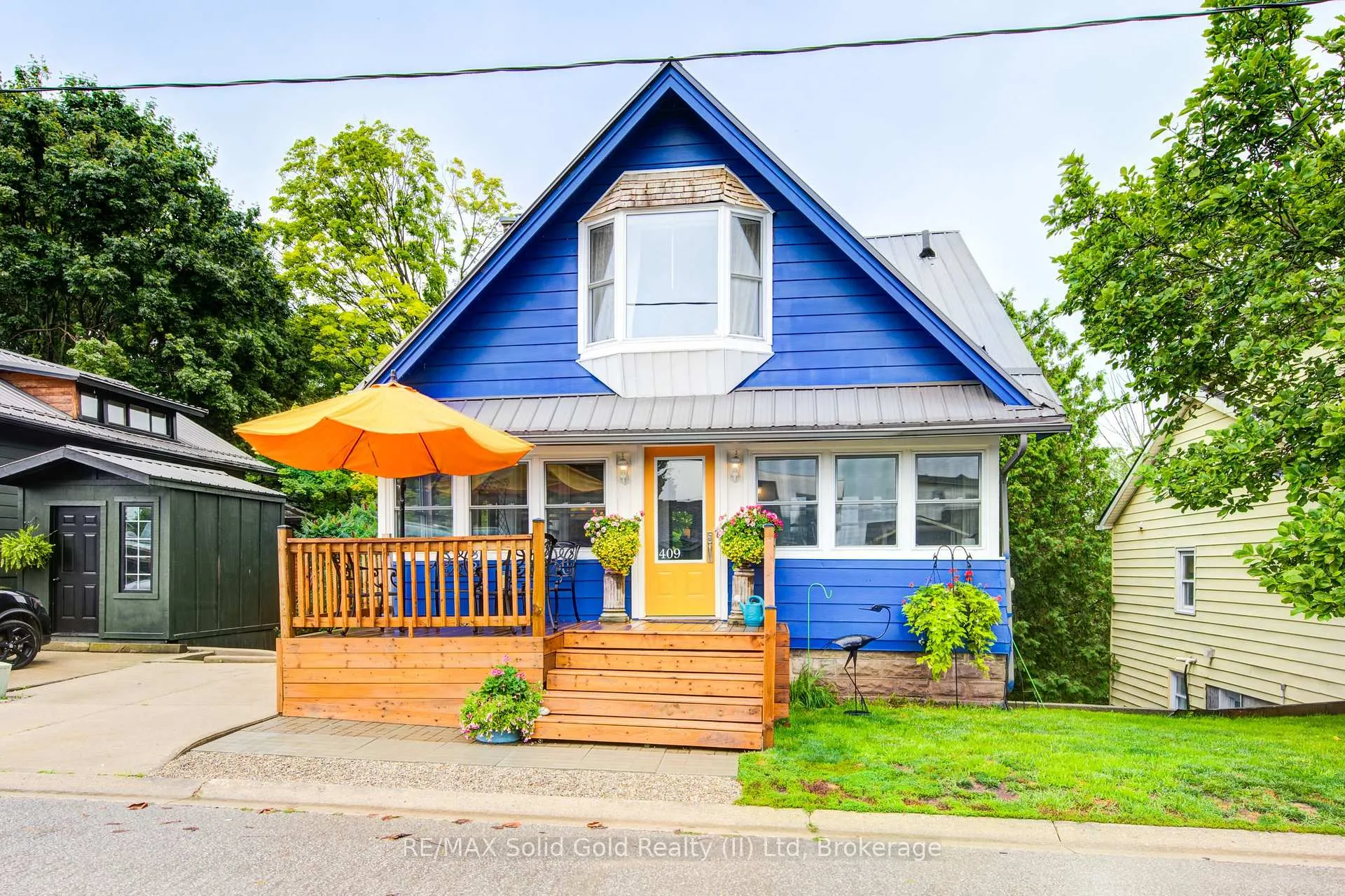 Front of 409 Tower Heights Drive
