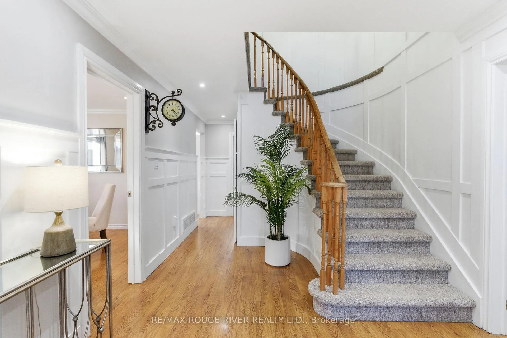 Photo 4 of 90 Robinson Crescent, Whitby, Pringle Creek — HOMEH
