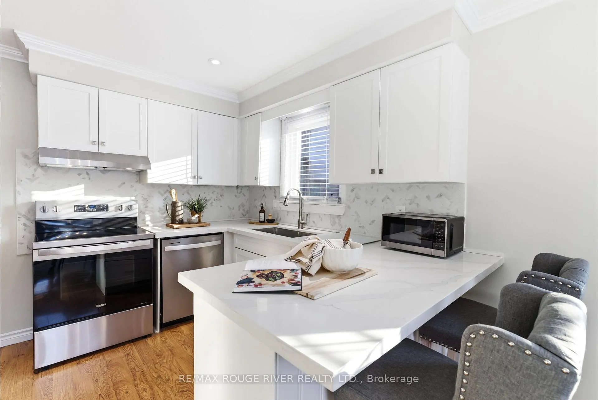 Photo 11 of 90 Robinson Crescent, Whitby, Pringle Creek — HOMEH