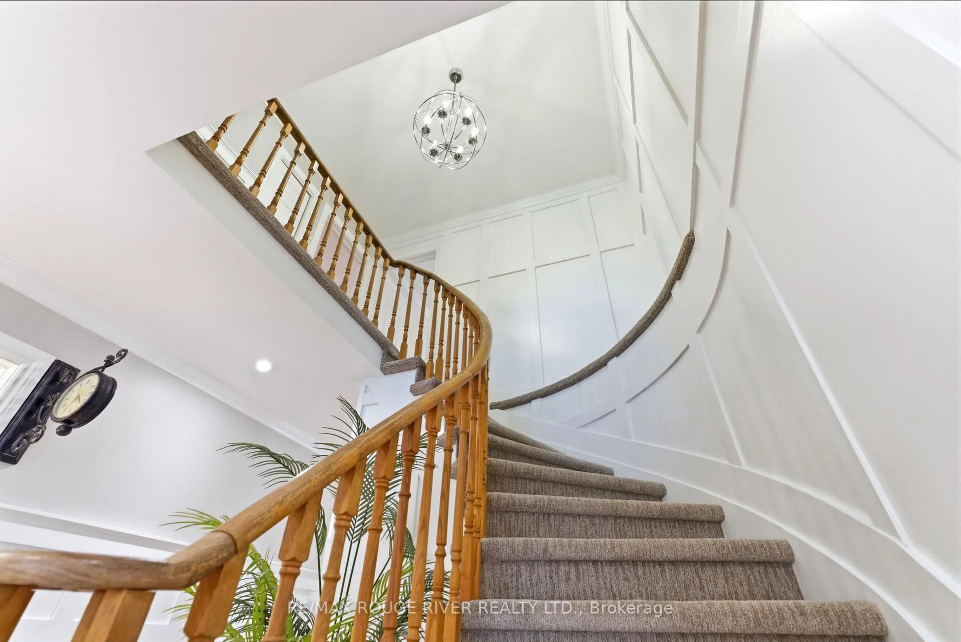 Photo 19 of 90 Robinson Crescent, Whitby, Pringle Creek — HOMEH