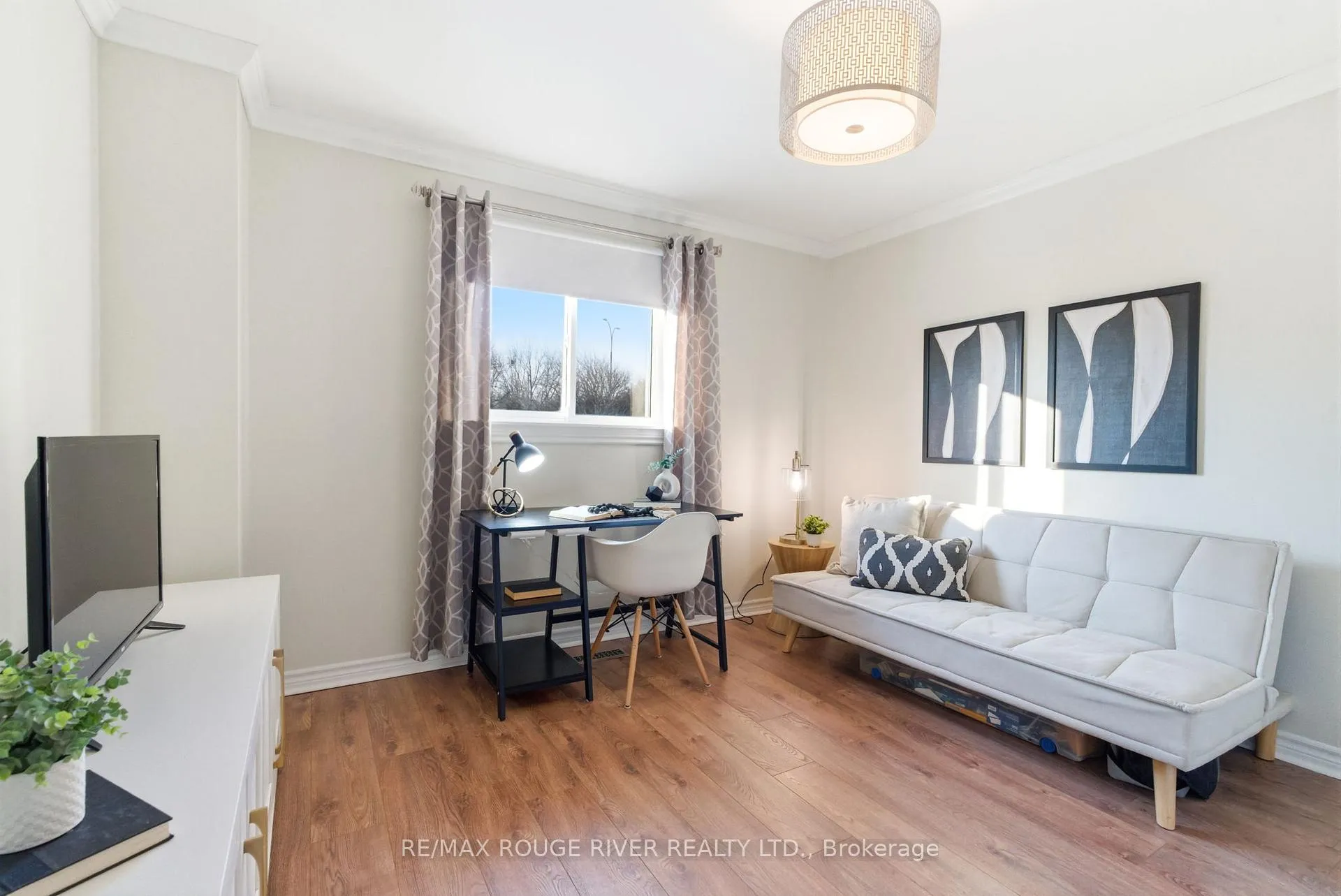 Photo 33 of 90 Robinson Crescent, Whitby, Pringle Creek — HOMEH