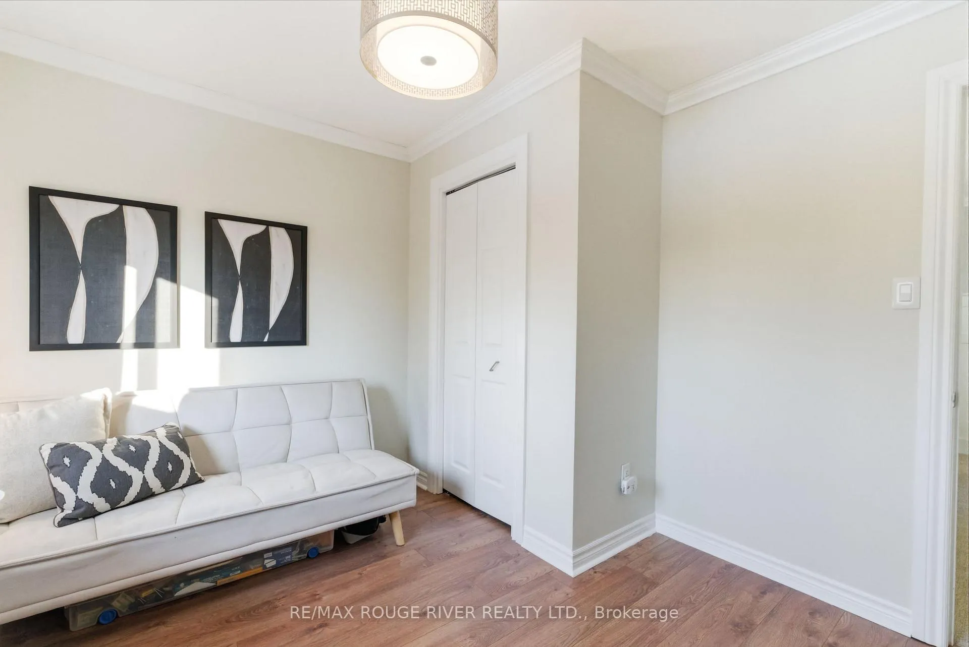 Photo 34 of 90 Robinson Crescent, Whitby, Pringle Creek — HOMEH