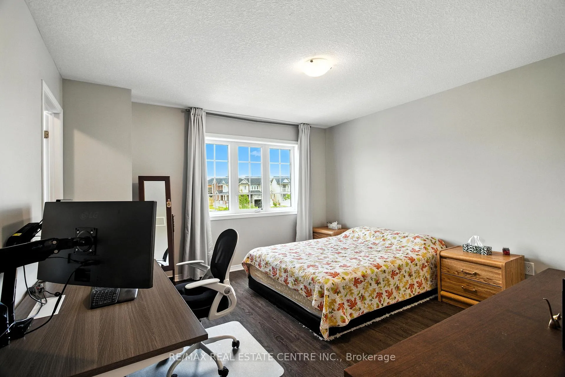 Photo 20 of 85 Thompson Road, Haldimand — HOMEH