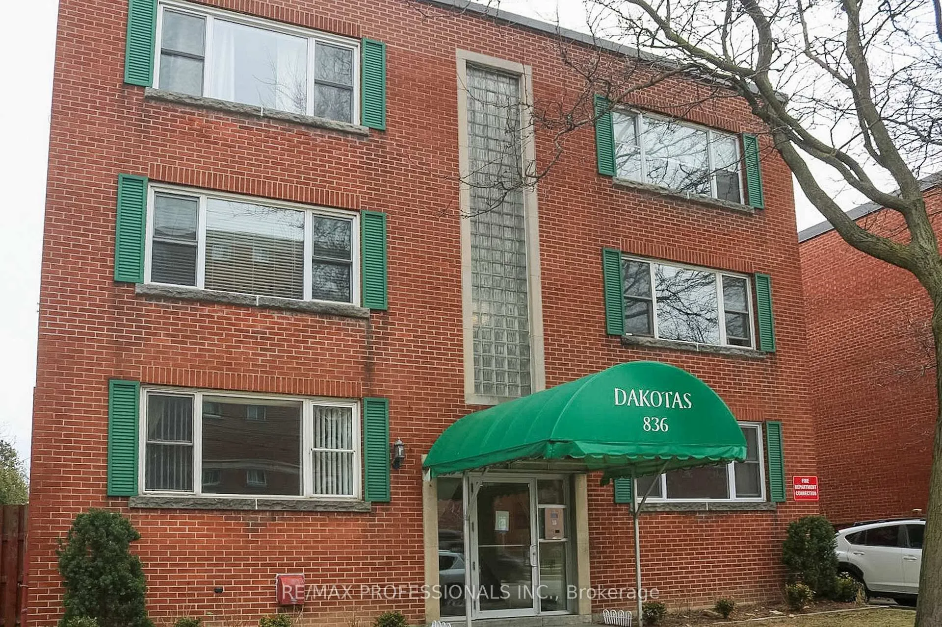 Photo 1 of Unit 206, 836 Concession Street, Hamilton, Raleigh — HOMEH