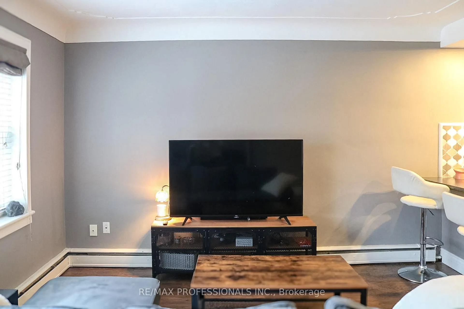 Photo 6 of Unit 206, 836 Concession Street, Hamilton, Raleigh — HOMEH