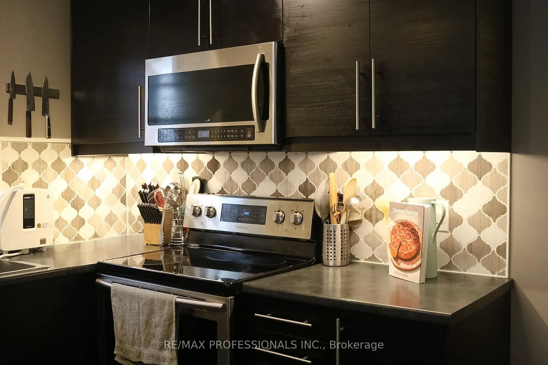 Photo 18 of Unit 206, 836 Concession Street, Hamilton, Raleigh — HOMEH