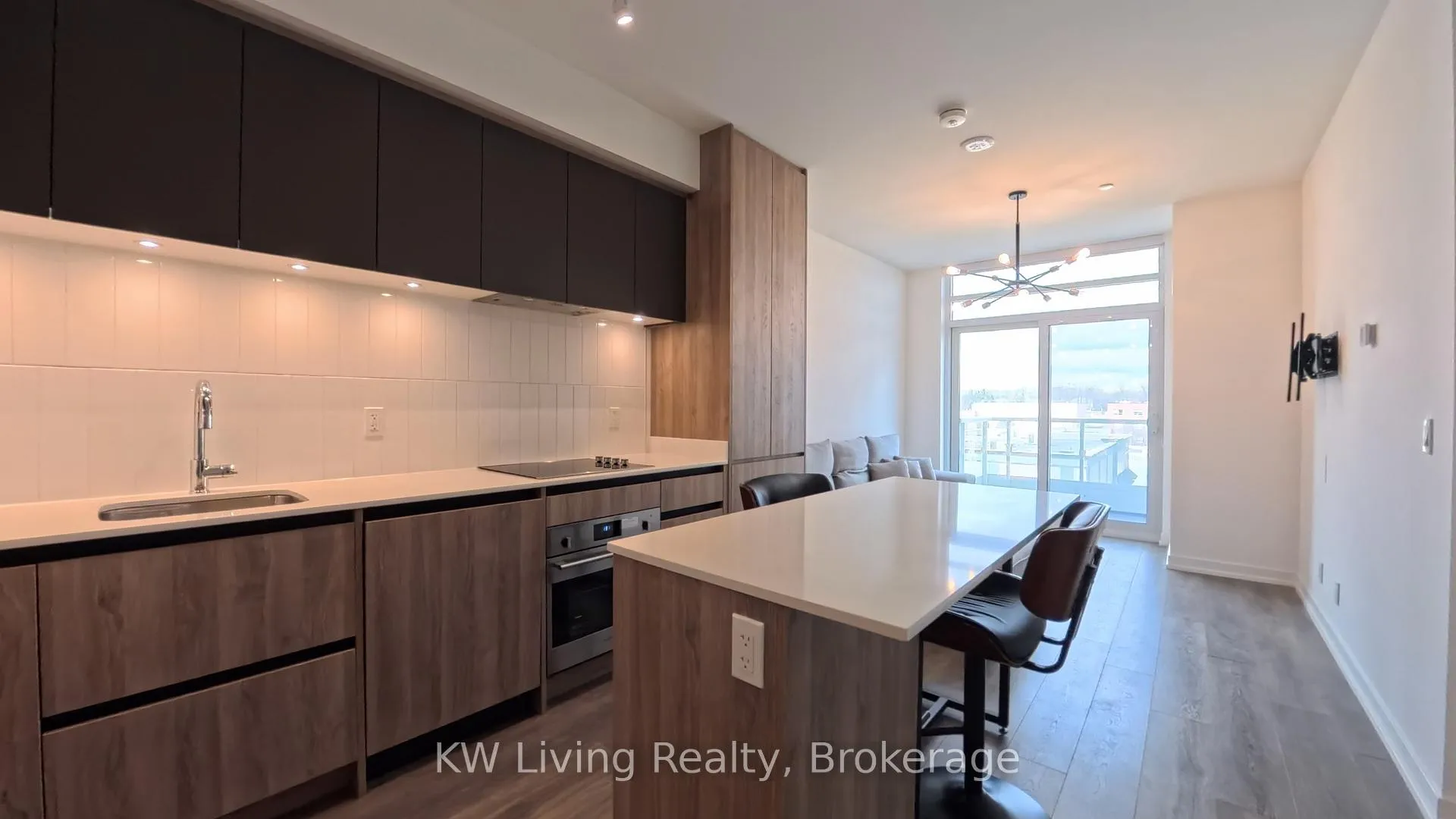 Photo 1 of Unit 418, 8 Beverly Glen Boulevard, Vaughan, Beverley Glen — HOMEH