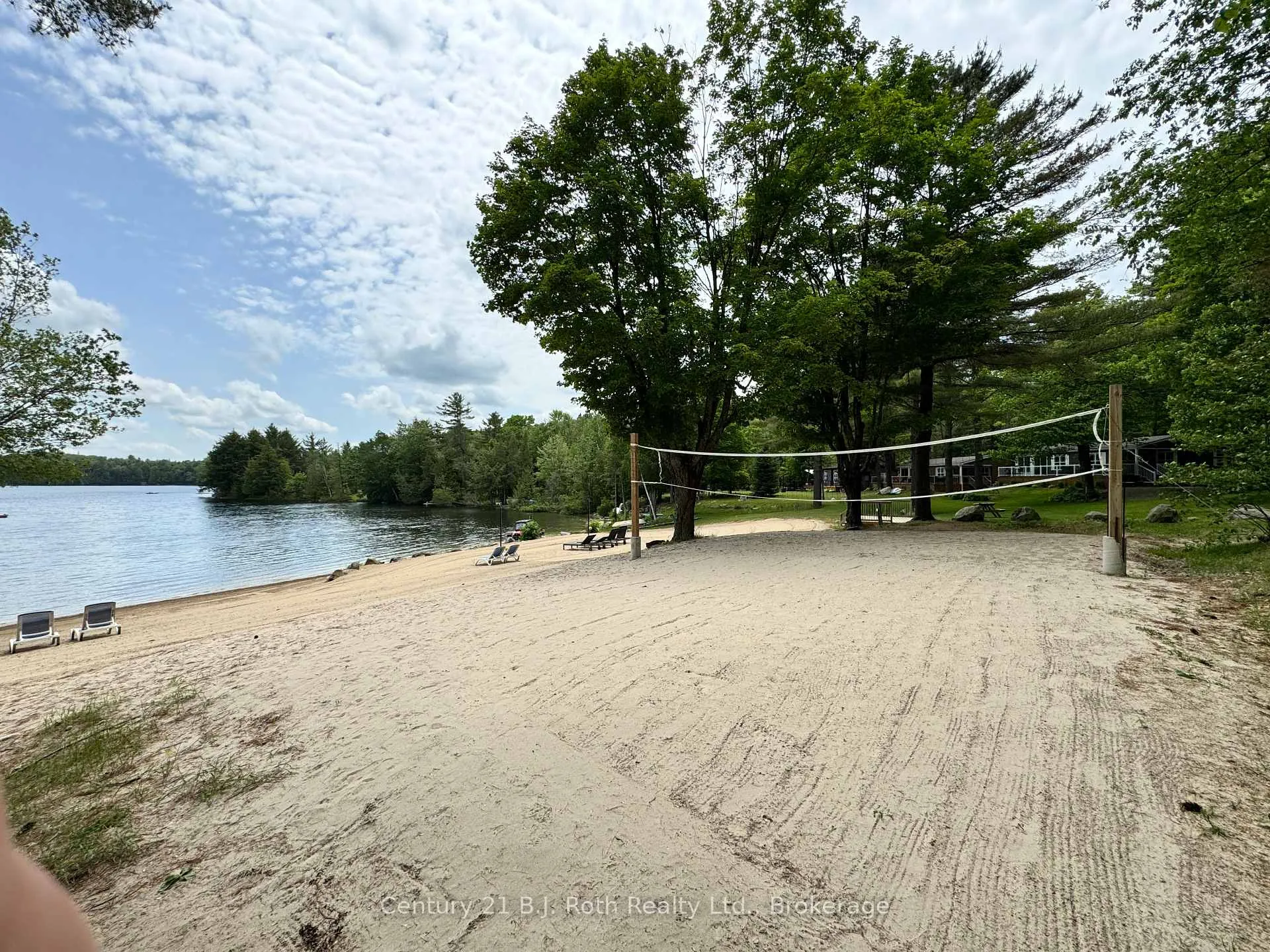 Photo 11 of 439 Springwater Crescent, Bracebridge, Macaulay — HOMEH