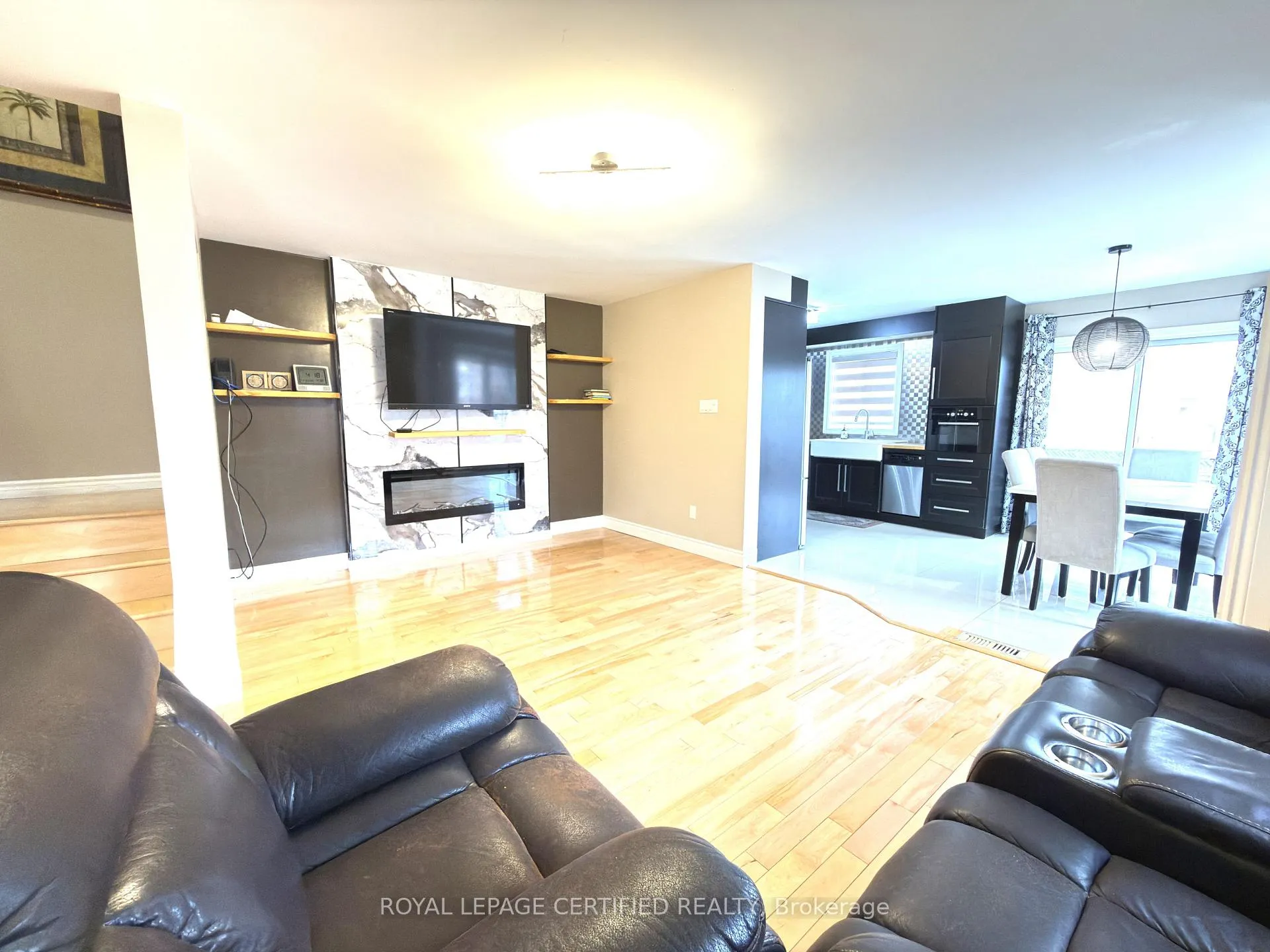 Photo 10 of 2 Lake Louise Drive, Brampton, Fletcher's Meadow — HOMEH