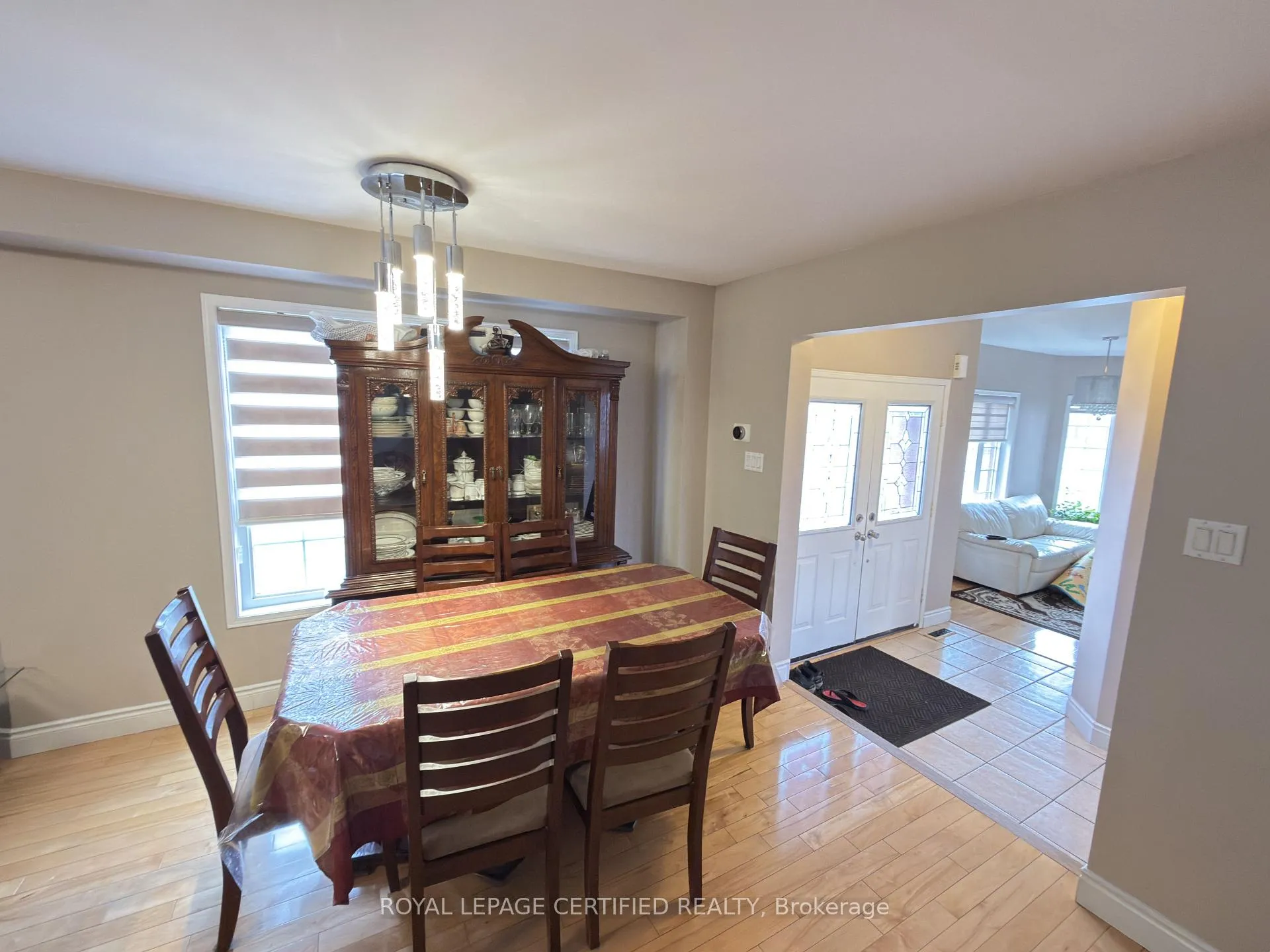 Photo 12 of 2 Lake Louise Drive, Brampton, Fletcher's Meadow — HOMEH