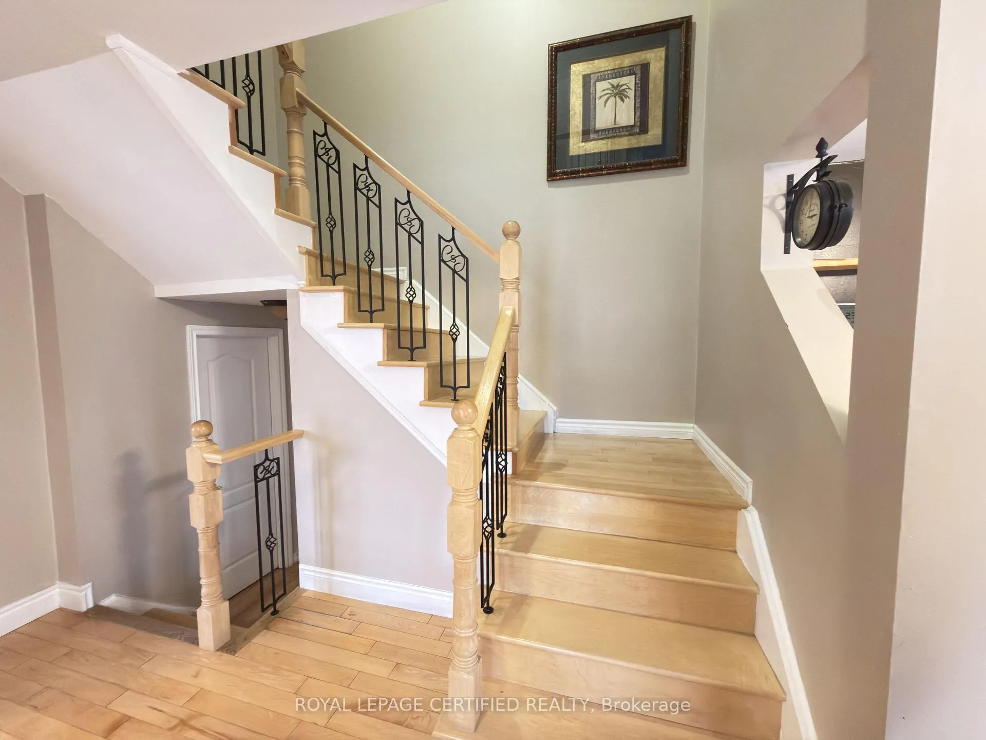 Photo 18 of 2 Lake Louise Drive, Brampton, Fletcher's Meadow — HOMEH