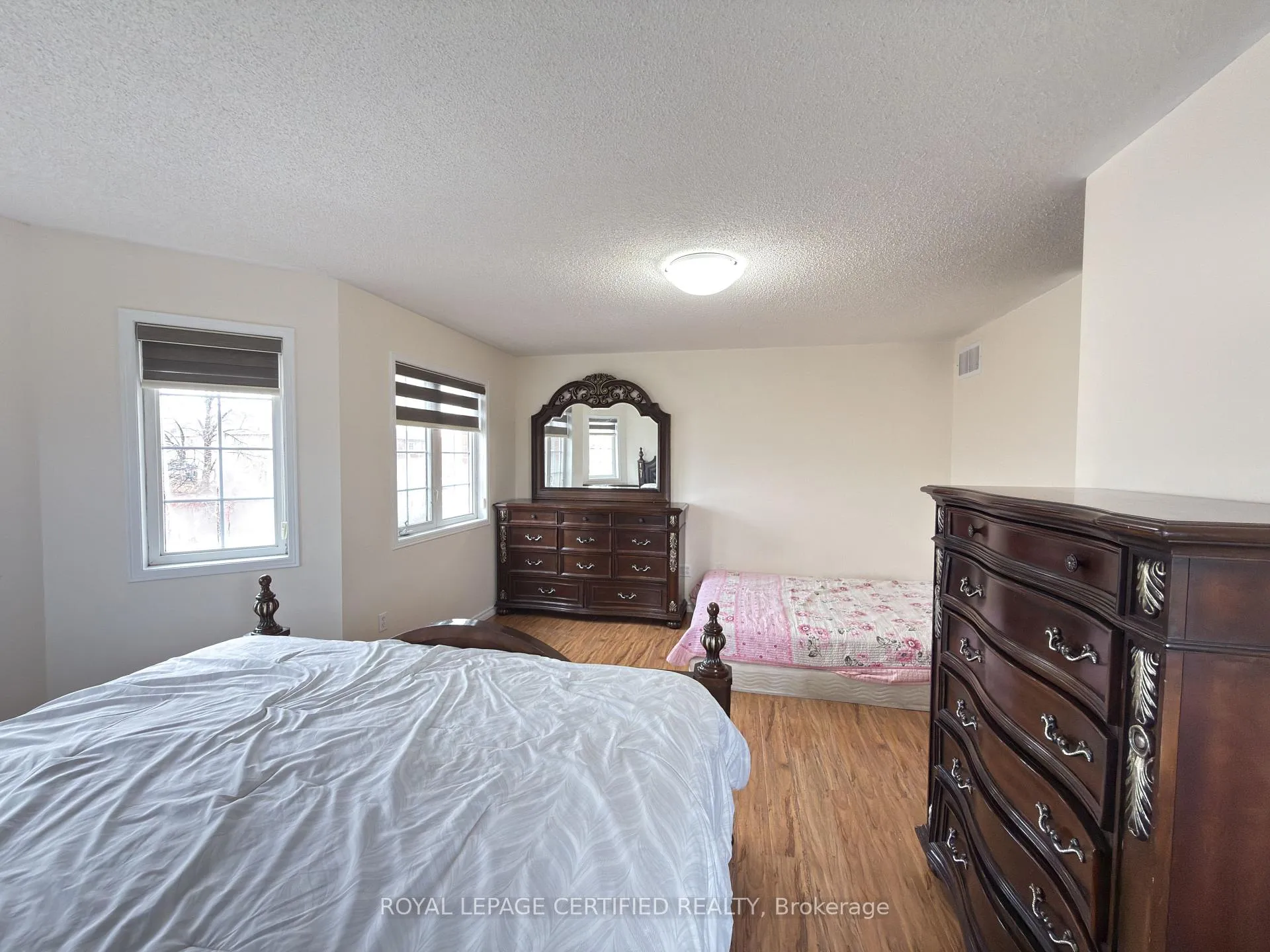 Photo 22 of 2 Lake Louise Drive, Brampton, Fletcher's Meadow — HOMEH